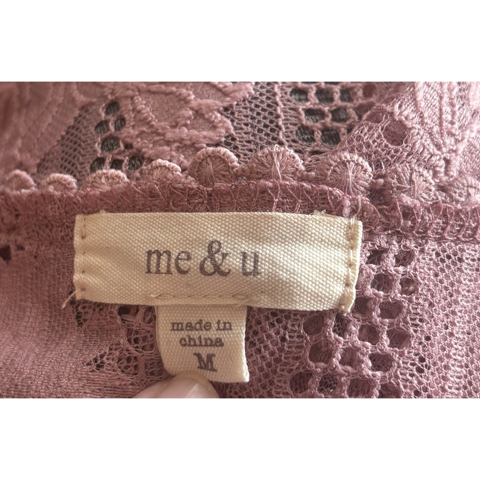 Me & U Sheer Lace Crochet Duster Cover Up Dusty Mauve Sz M Boho Chic Fairycore