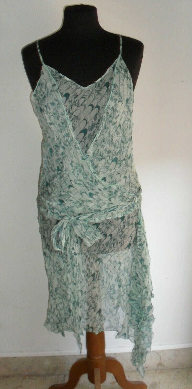 ELEGANTE E RAFFINATO VESTITO KOOKAI Tg. 42 IN PURA SETA PERFETTO