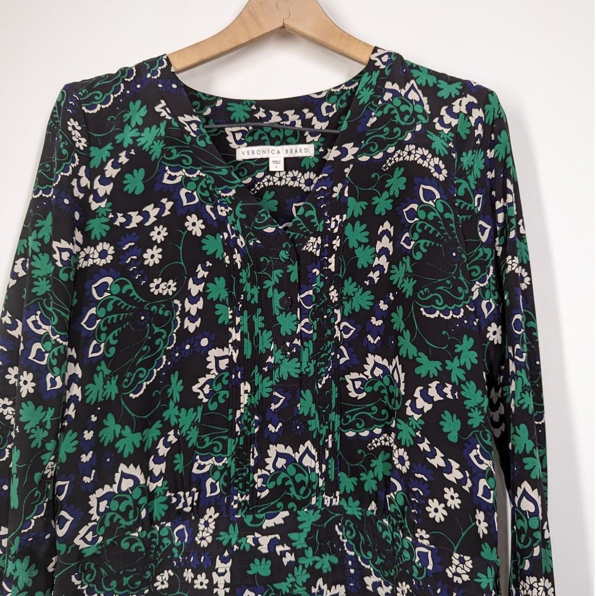 Veronica Beard Elm Silk Shirtdress V-Neck Pleated Green Floral Size 2 Preowned