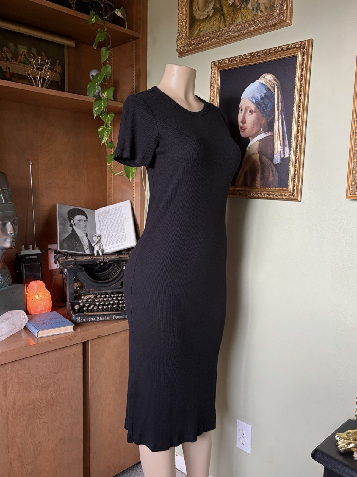 H & M Black Short-Sleeve Soft Rib Knit Midi Dress Size XS Dark Romantic Bodycon