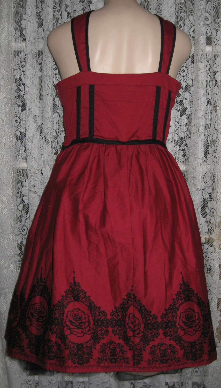 HOT TOPIC RED SUNDRESS BLACK ROSE BORDER LACE-UP FRONT SIZE L NWT PRETTY !