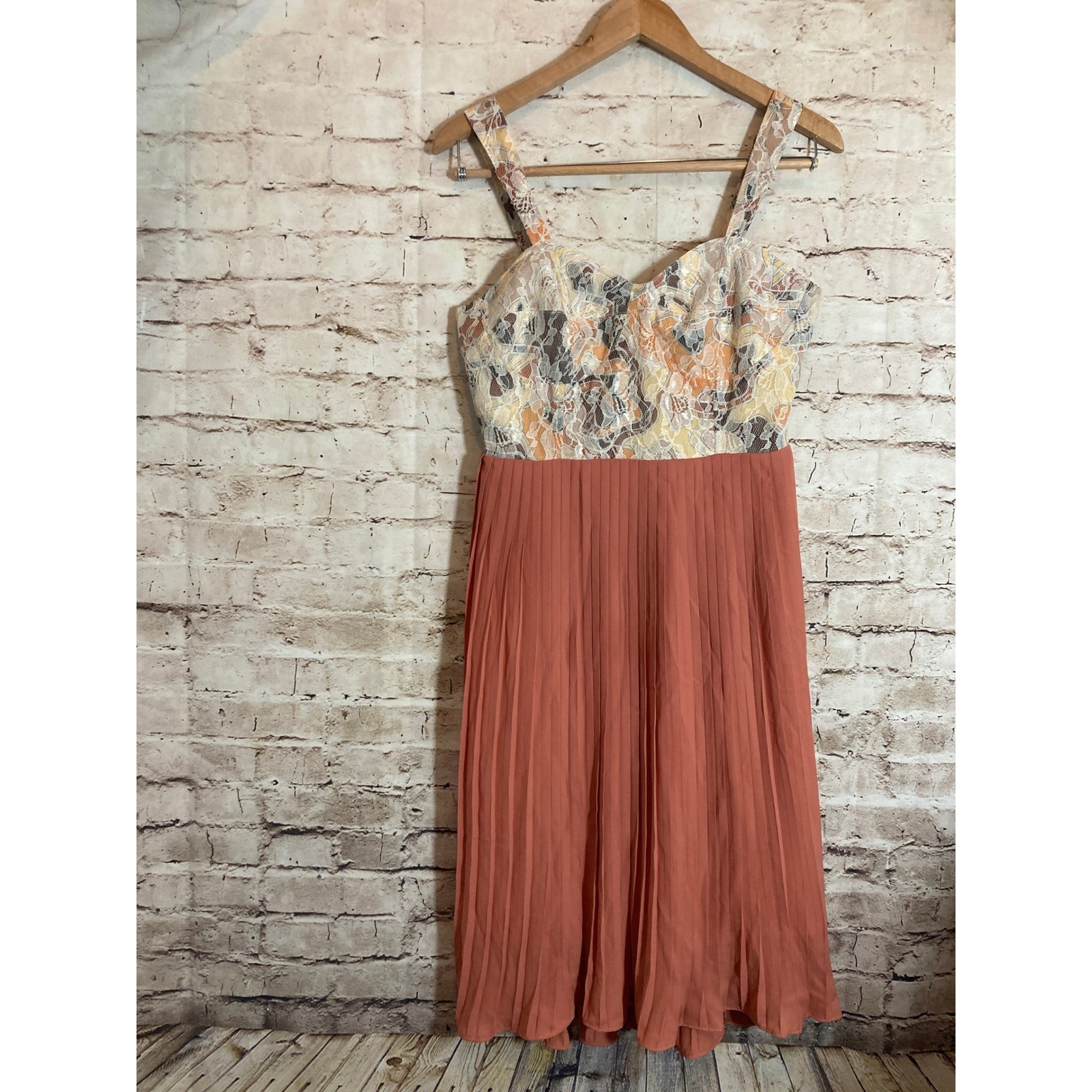 Pink Martini Dress Medium Salmon Pink Babydoll Lace Pleated Romantic Midi Flowy