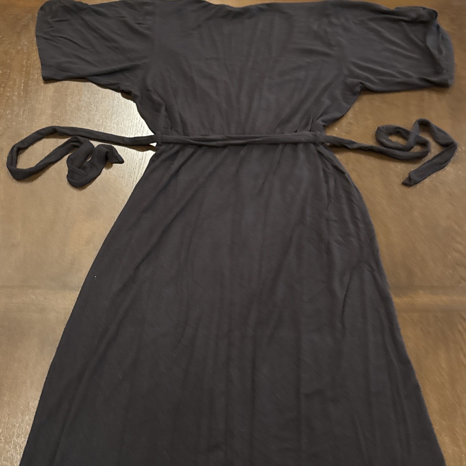Presley Skye Belted Long Dress Black Simple V Neck Short Sleeve Medium USA