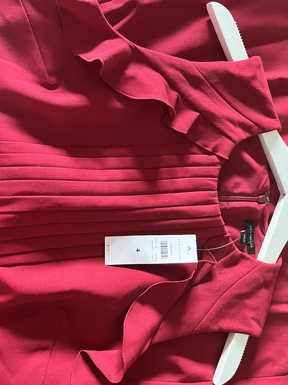 BNWT Ann Taylor Pleated Ruffle Sheath Dress – Sz 4 – Red- $139