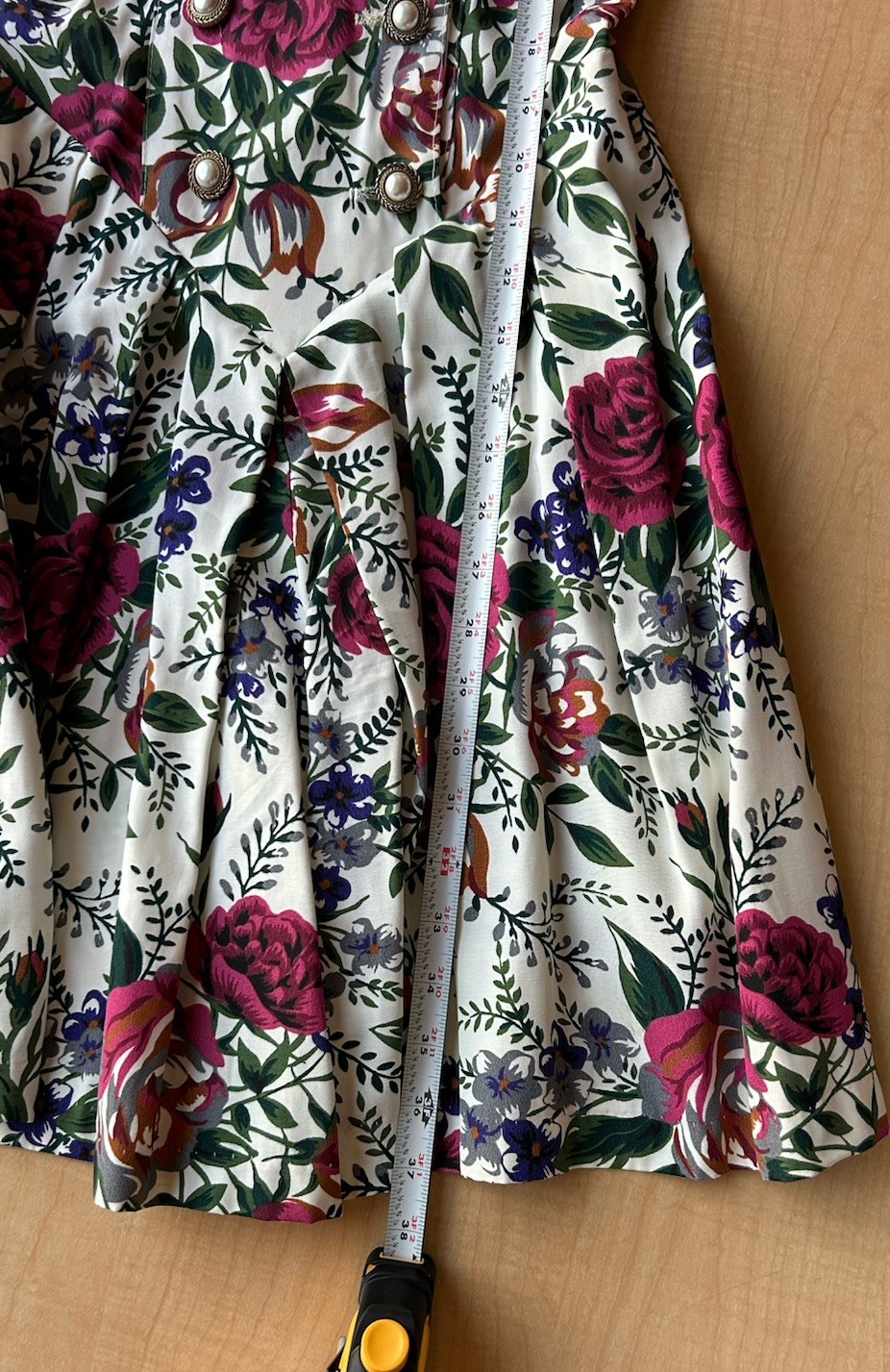 Vintage 80/90s Floral Linen Look Romper Double Breasted Cottagecore