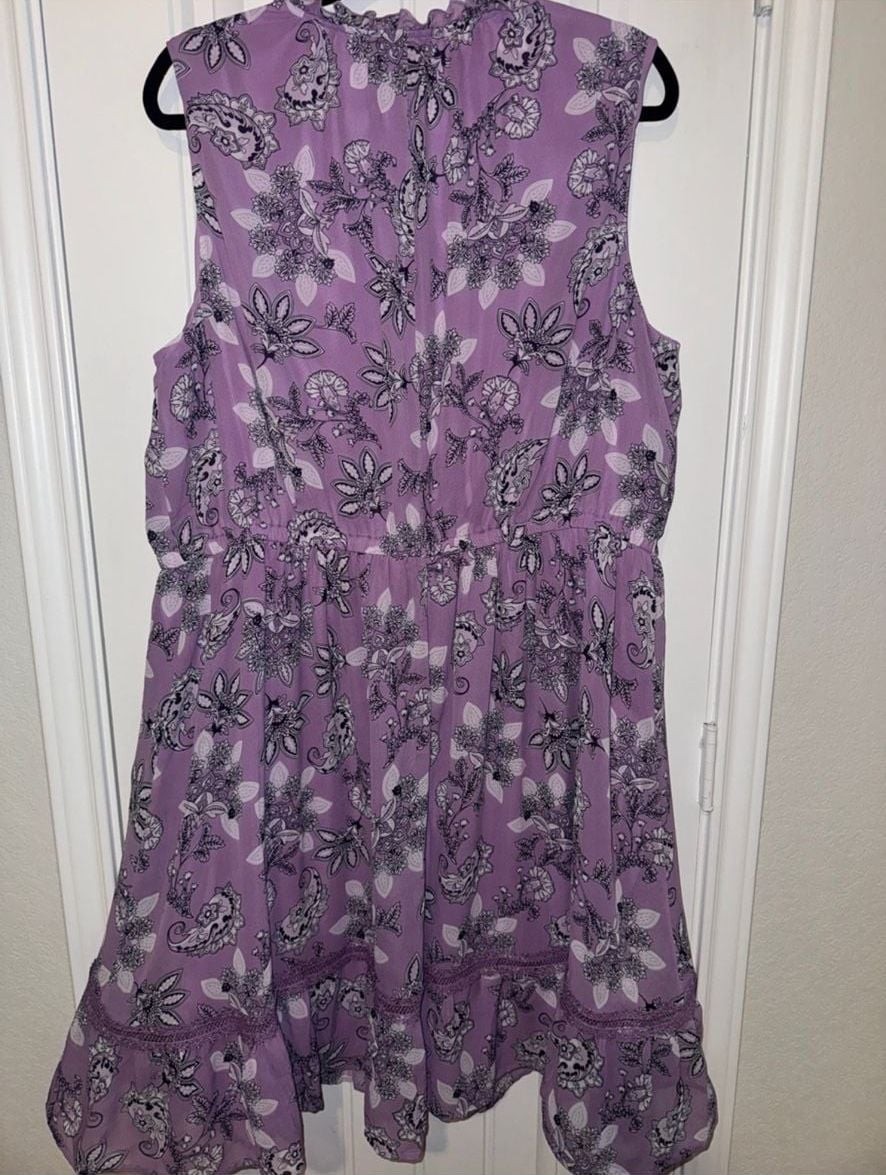 Lane Bryant Sleeveless Floral Print Notch Neck Elastic Waist Dress
