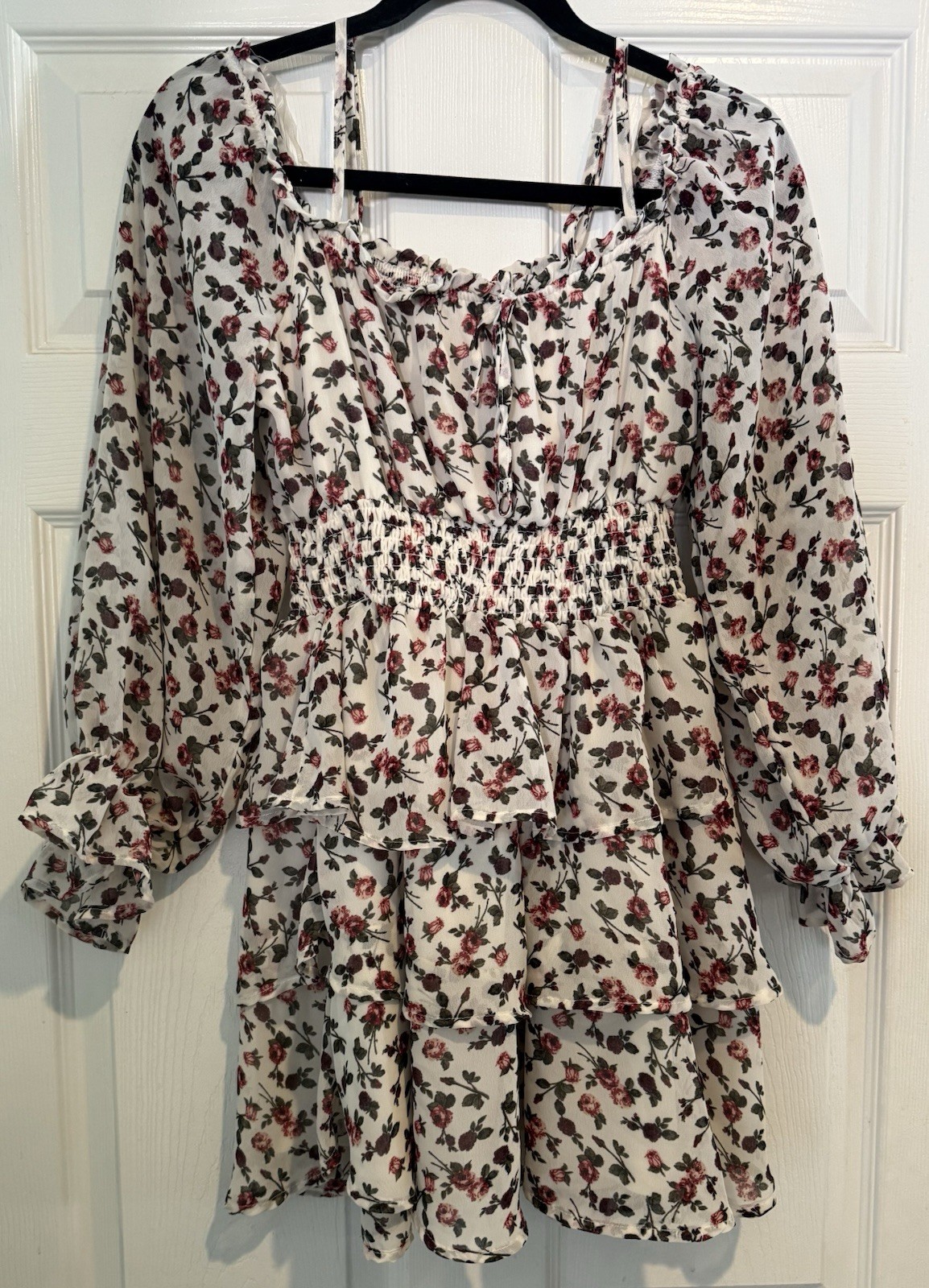 Women’s Size M Off the Shoulder Dress – A0176