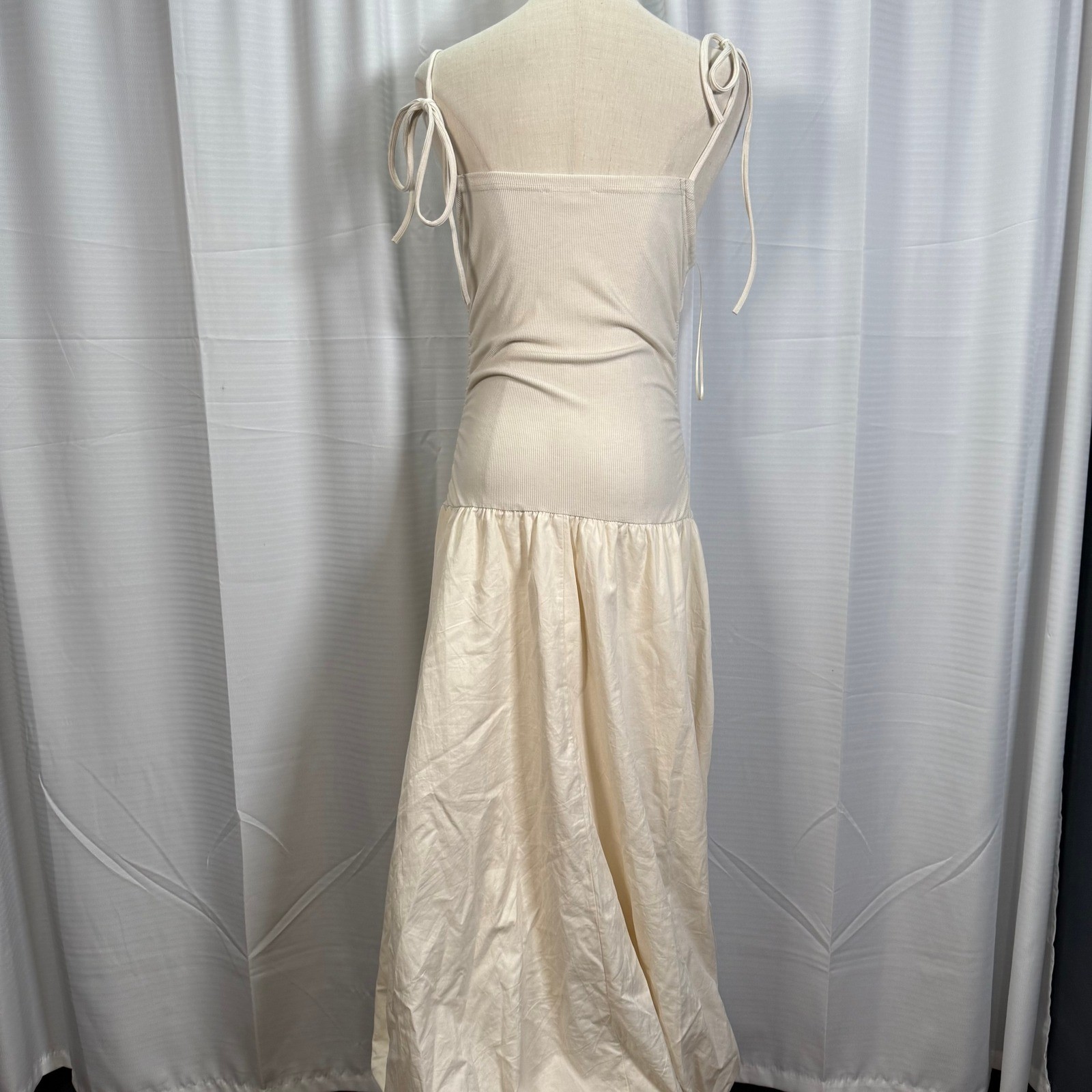 Illa Illa Cream Drop Waist Bubble Hem Maxi Dress Size Large Tie Strap Ribbed