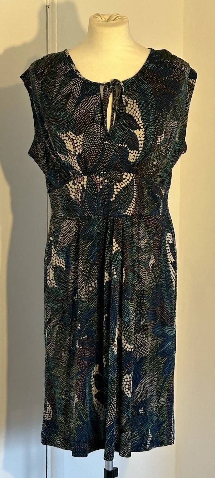 Single Dress 100% Silk Dress Multicoloured, Size M Sleeveless