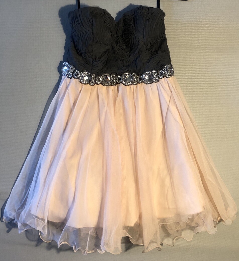 Deb Pink Gray Rhinestone Fem Ballet Fairy Core Strapless Mini Altered 28” Bust