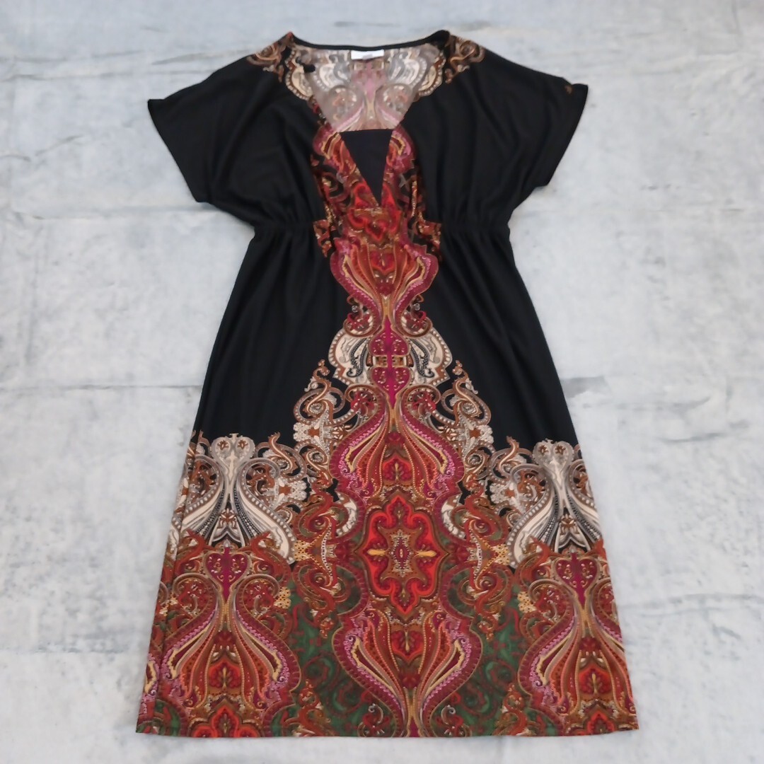 Fashion Bug Dress Medium Black Paisley Knee Length Cap Sleeve Pullover Pencil