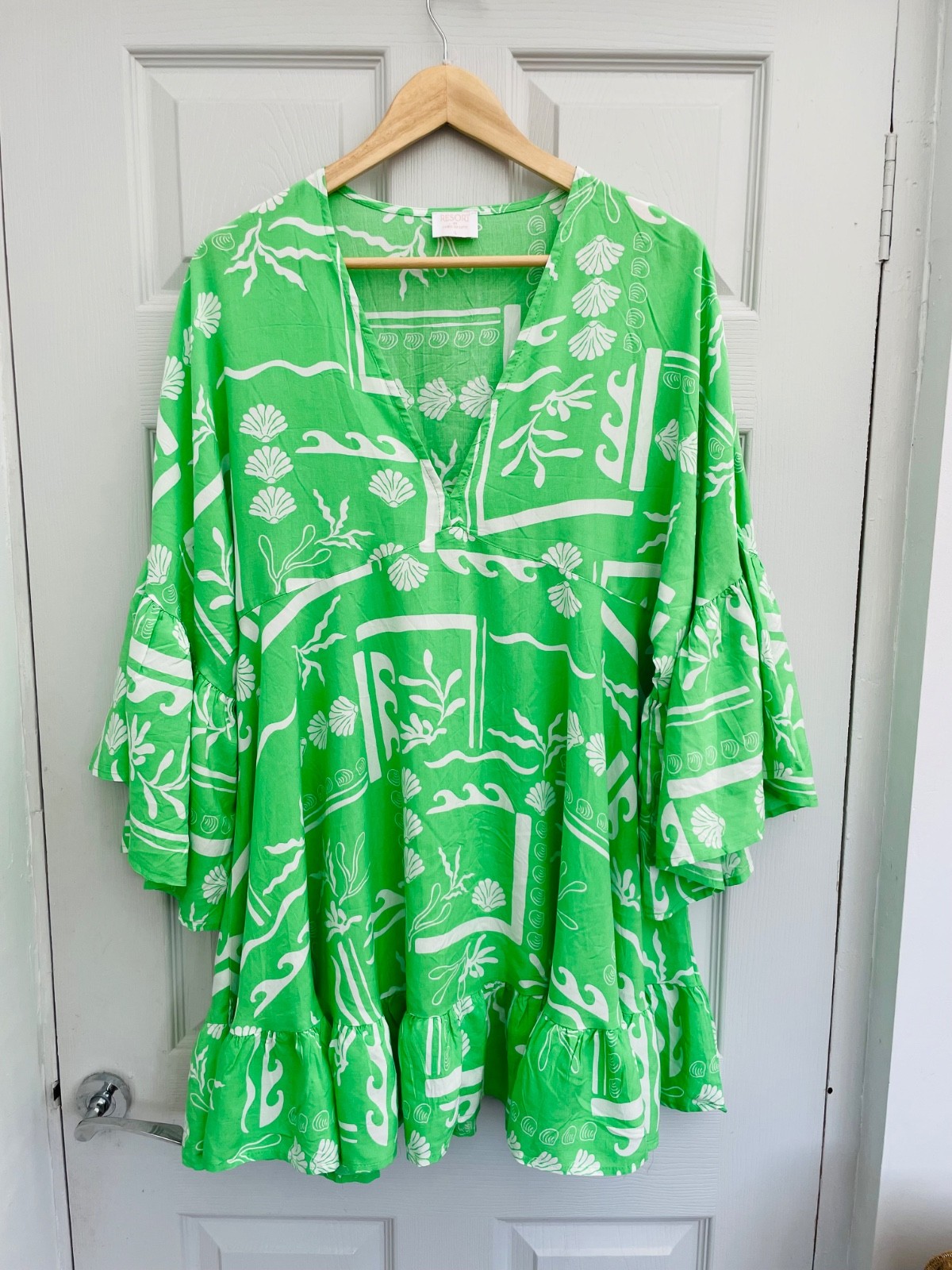 BNWOTs RESORT By Label Of Love Green & White Beach Cover Up Dress Sz L 16