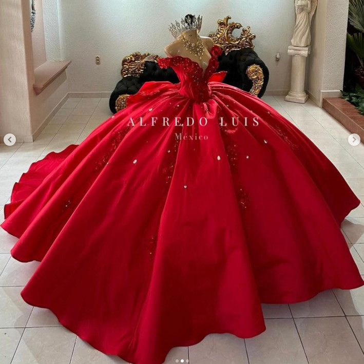 Red Princess Quinceanera Dresses with Bow Sweet 15 16 Birthday Party Ball Gowns