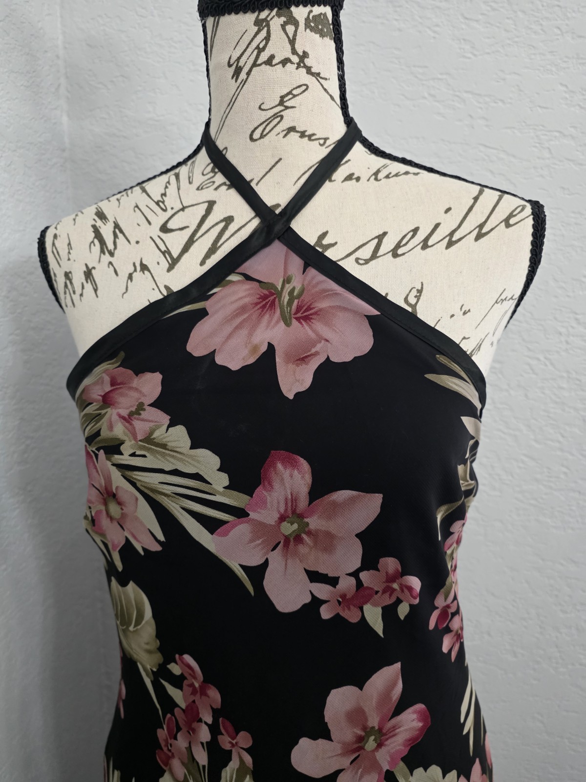 Miss Me Cocktail Patry Night Out Halter dress From Australia