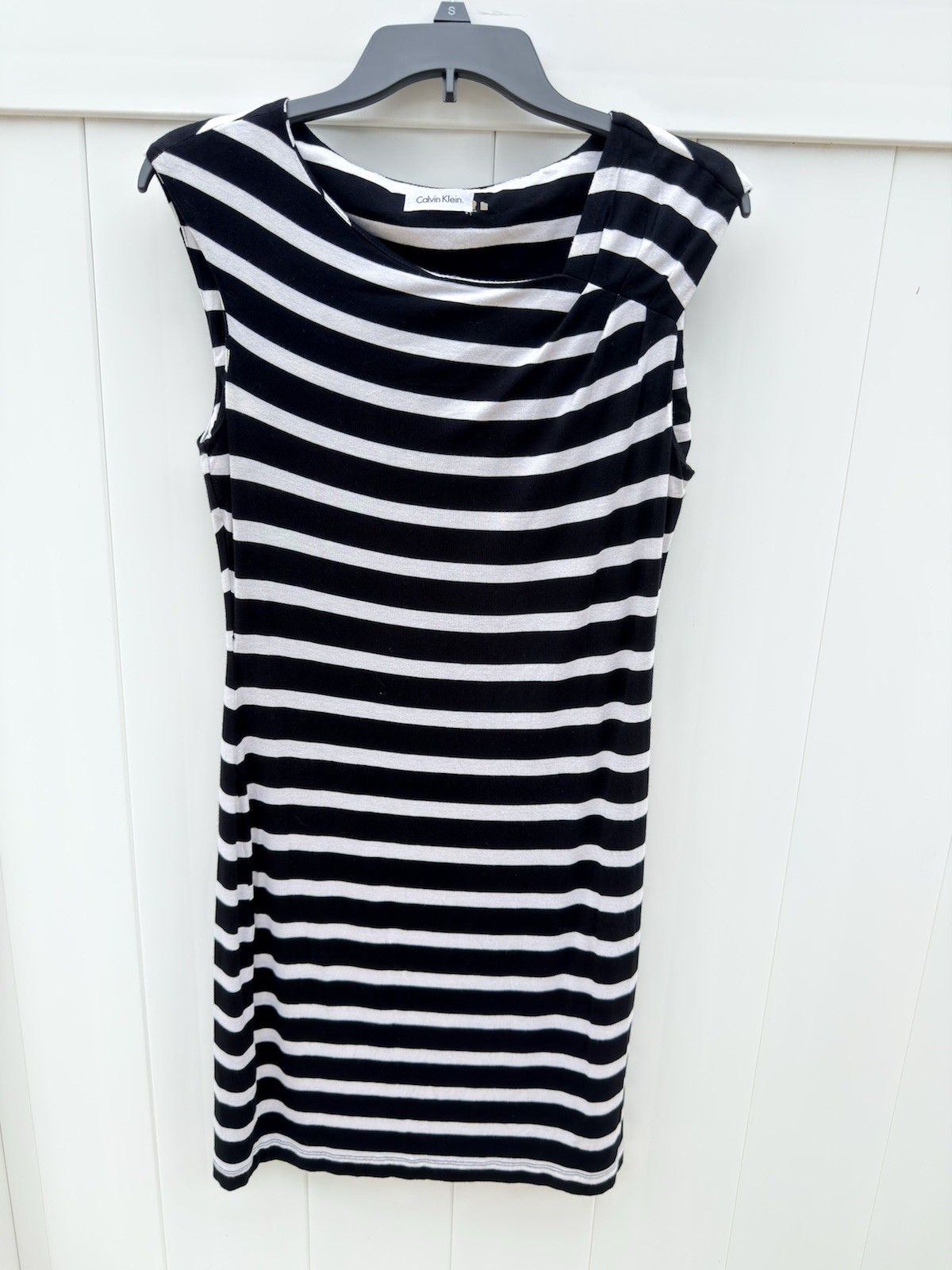 Calvin Klein Women’s Sleeveless Dress Small Striped Black And White Cute Neck