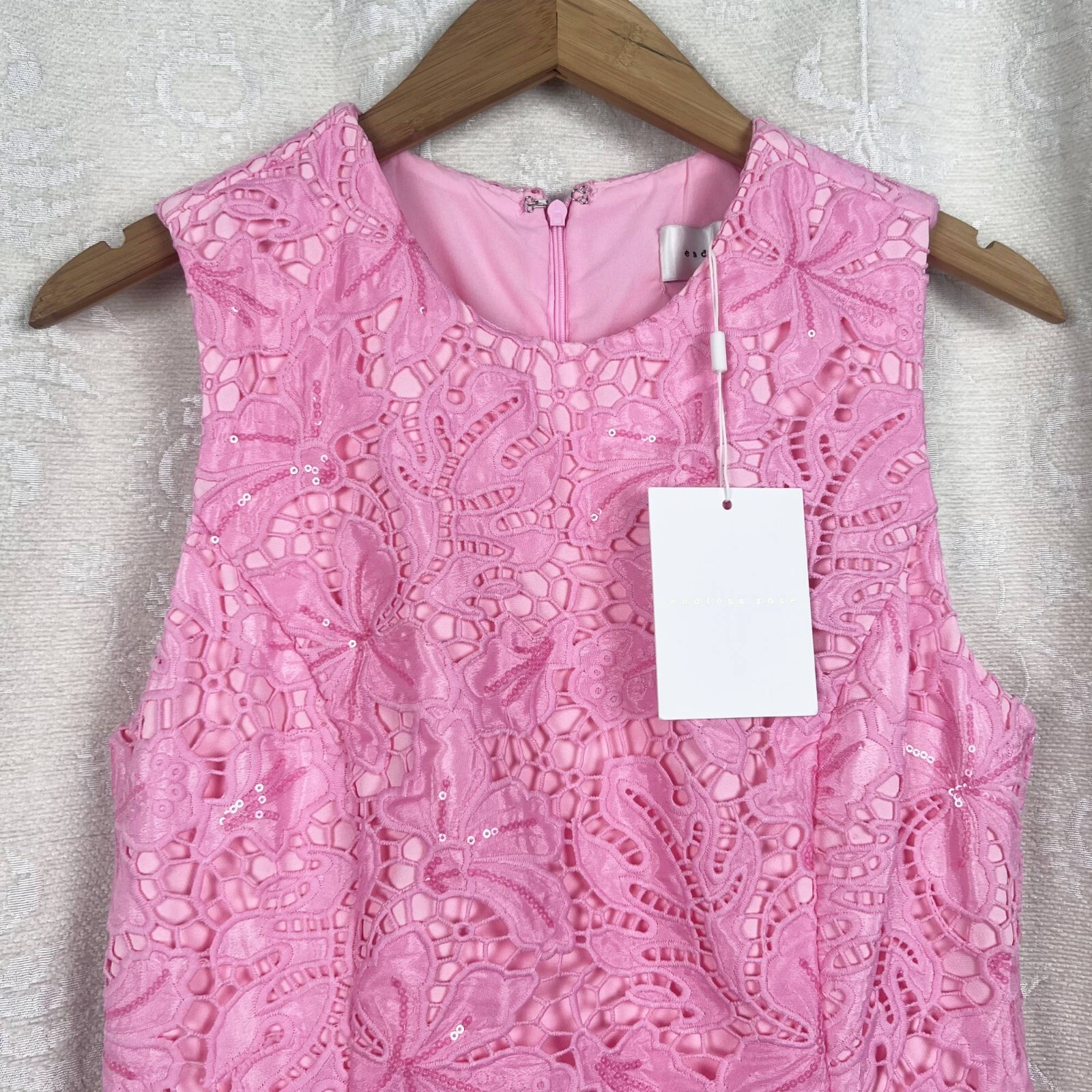 NWT endless rose pink sequin lace mini dress floral eyelet sheath sleeveless S
