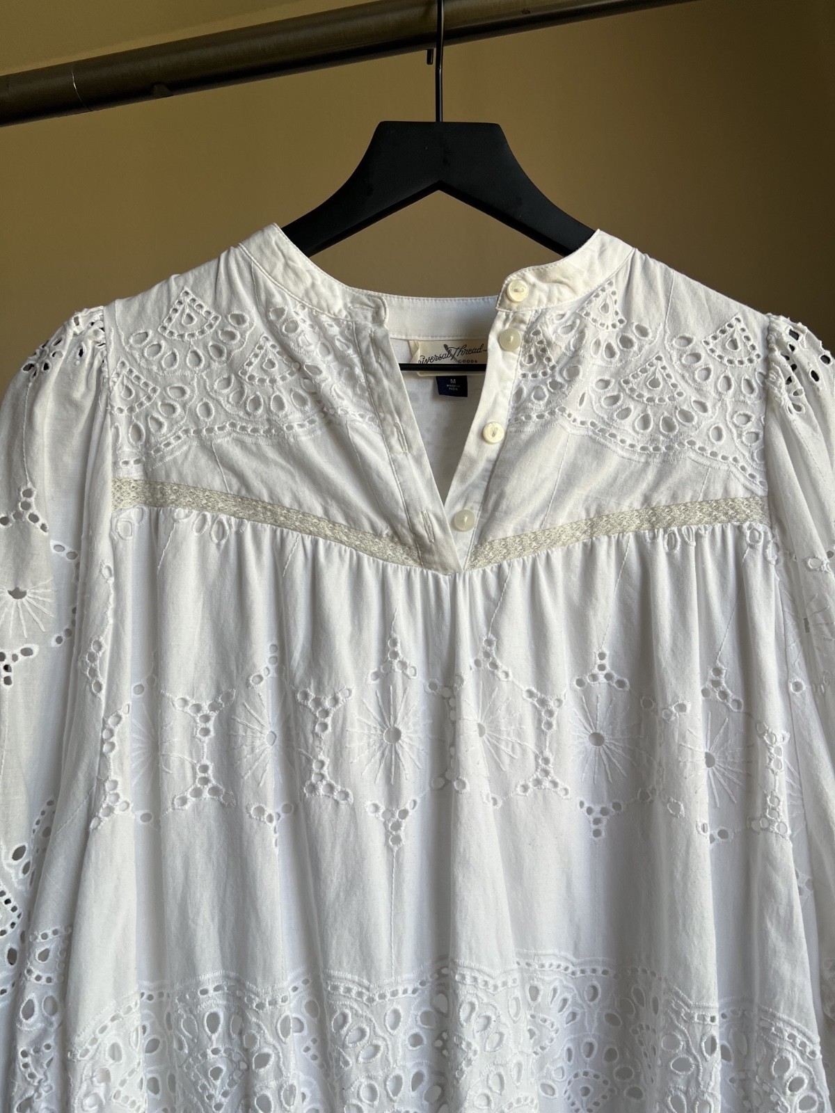 Universal Thread White Embroided Buffy Sleeve Midi Dress Size M