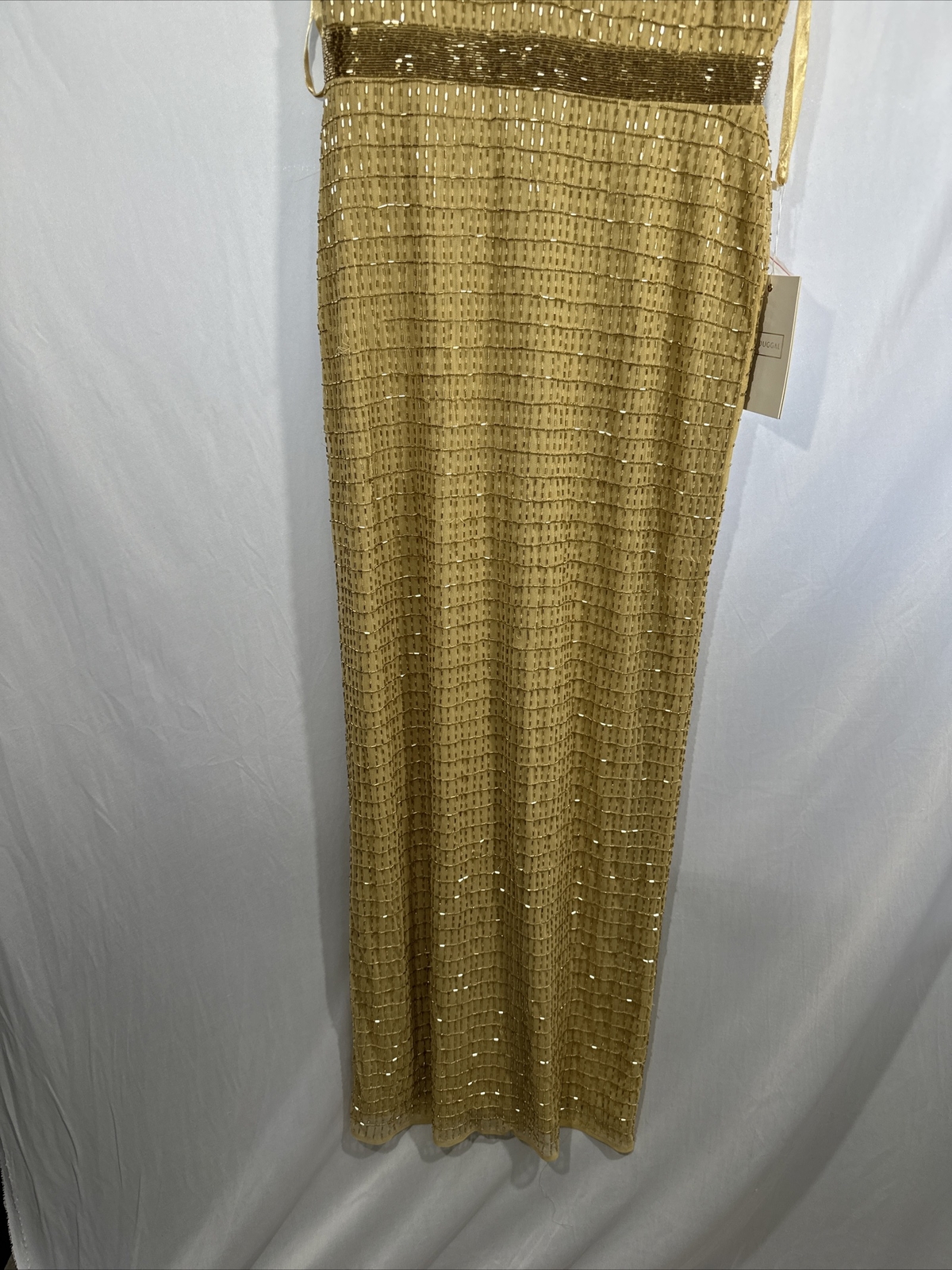 NWT $598 Mac Duggal [ 8 ] 5625 Beaded Cap Sleeve V Neck Column Gown Gold #G1605