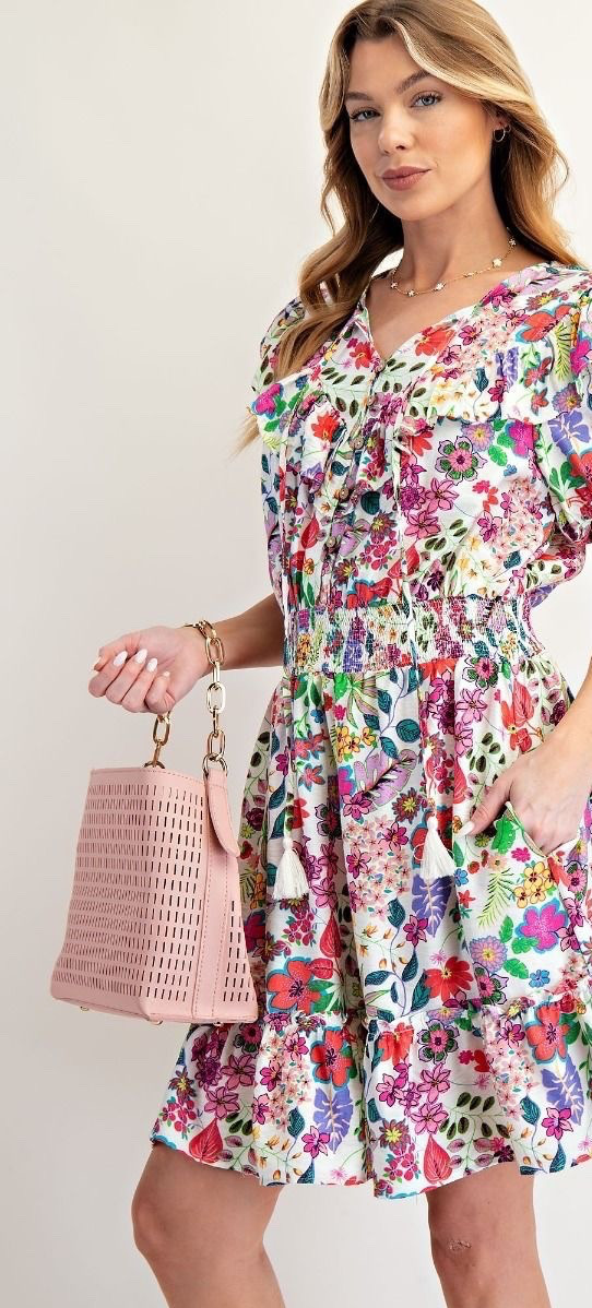 New Easel Boho Floral Button Front Tiered Ruffled Bottom Smocked Dress Small