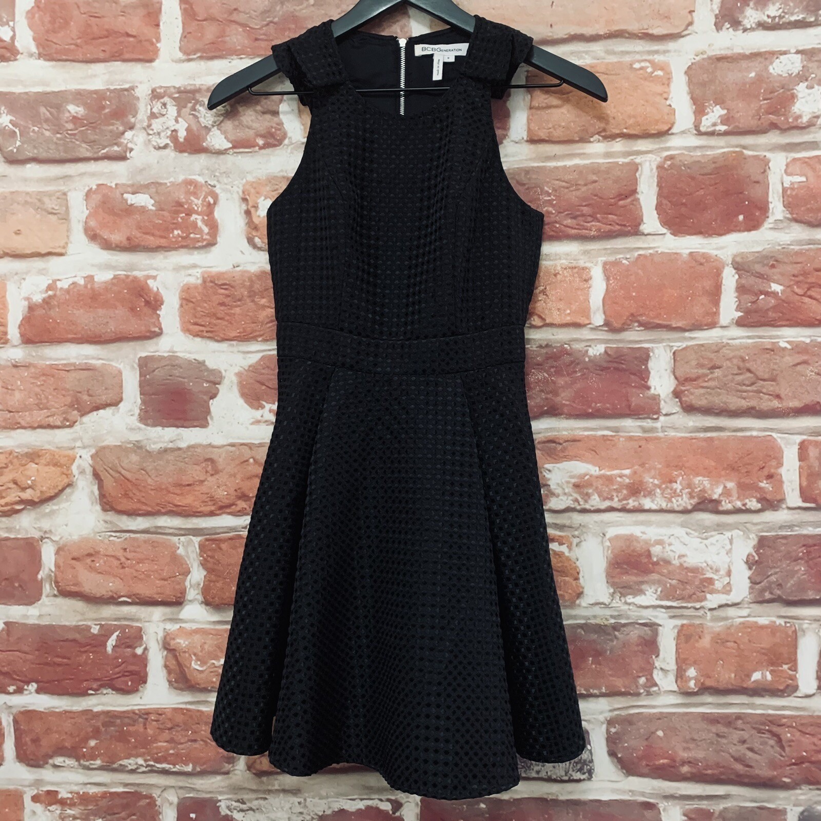 BCBG Genration Dress Womens 0 Black Embroidered Diamond Pleated Casual Evening