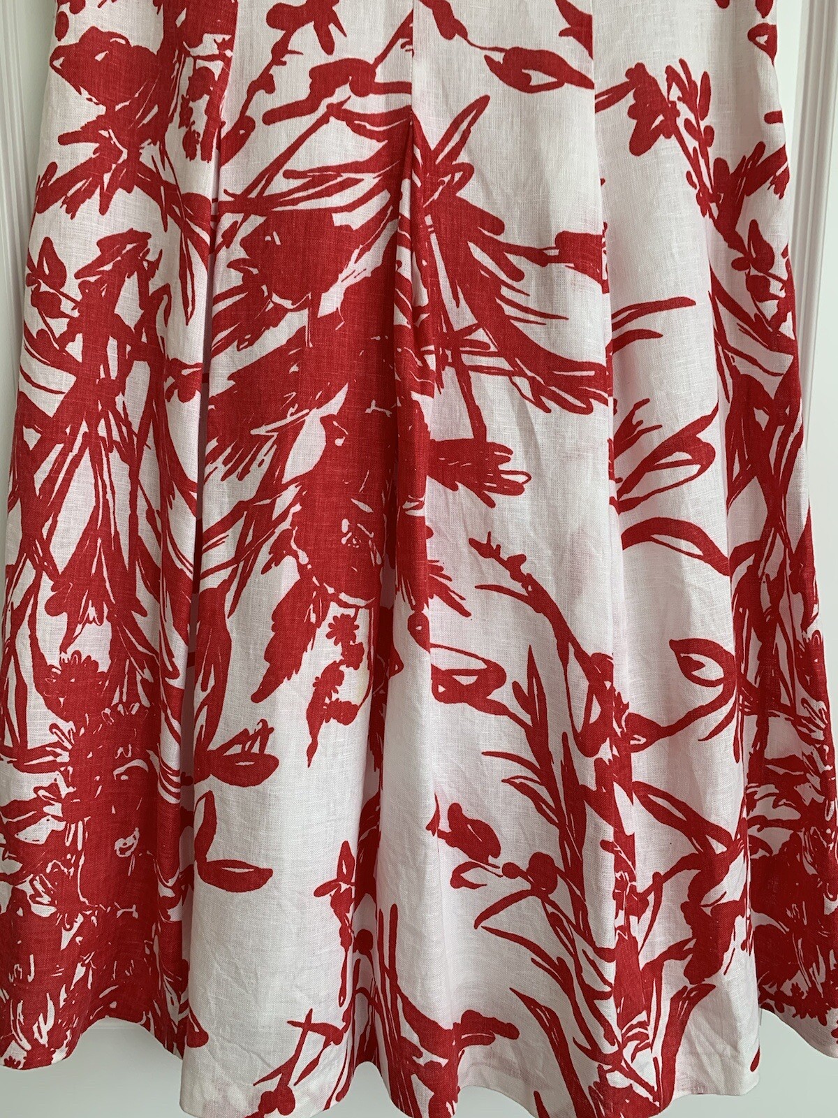 Coldwater Creek Linen Dress Size 6 Midi Red White Abstract Print V Neck Coastal