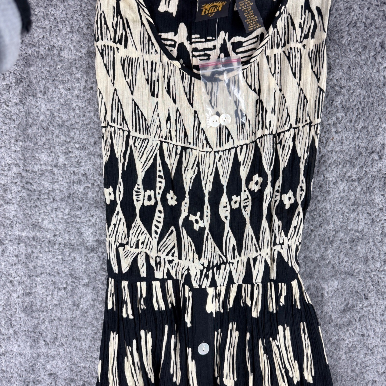 NEW Bila Womens Size M Black Geometric Tribal Print Rayon Maxi Dress Boho Casual
