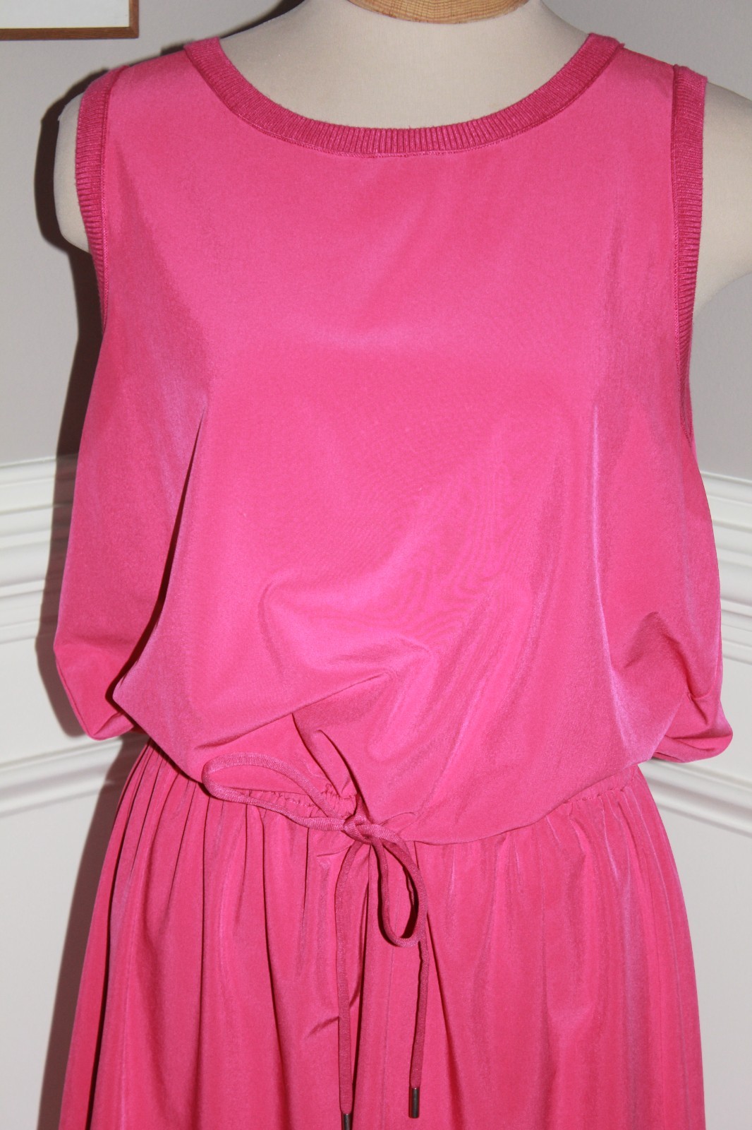ATHLETA Rincon Stretch Athleisure Casual Travel Mini Dress pink drawstring L