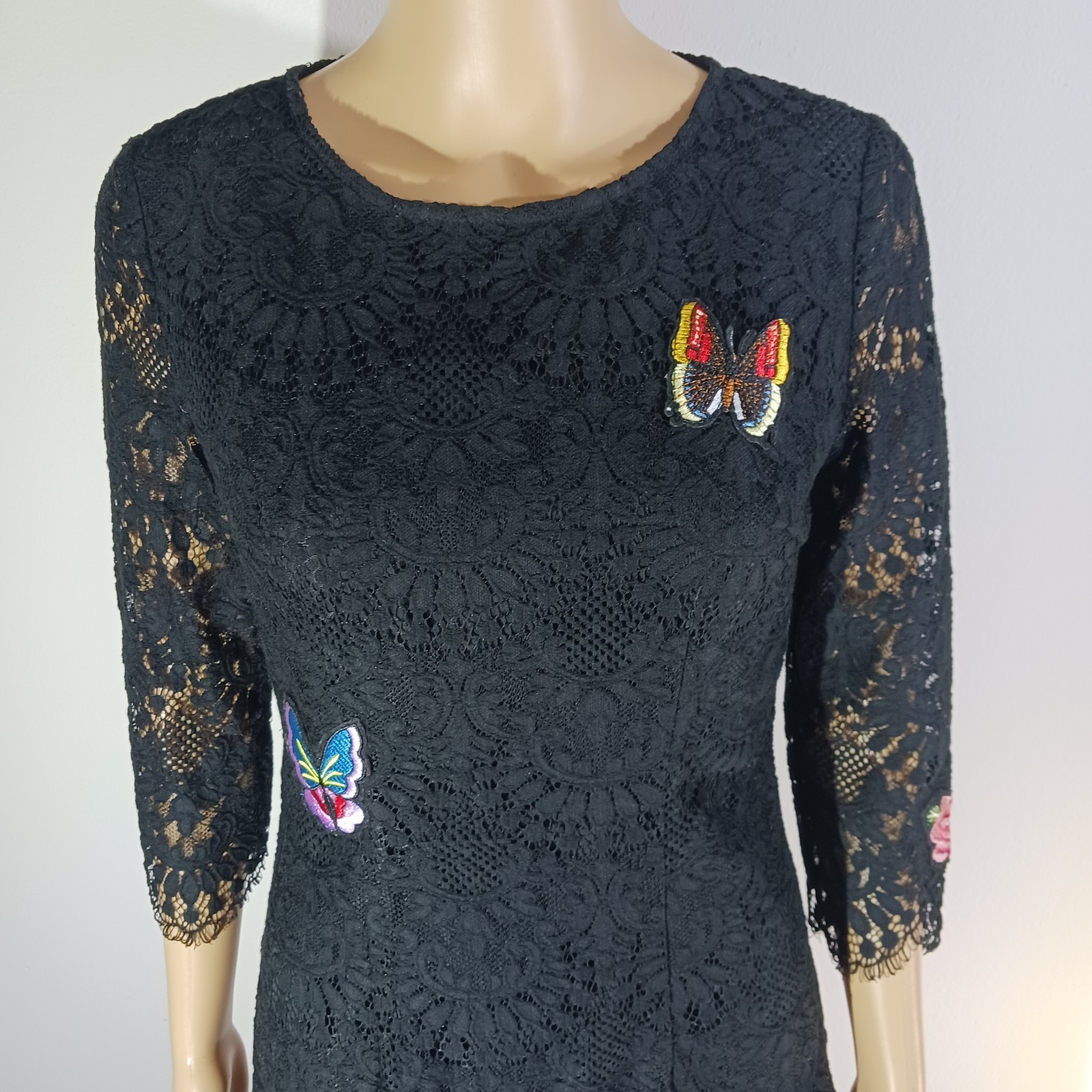 AMT Black Lace Butterfly Embroidered Shift Dress Women’s Size S 3/4 Sleeve Boho