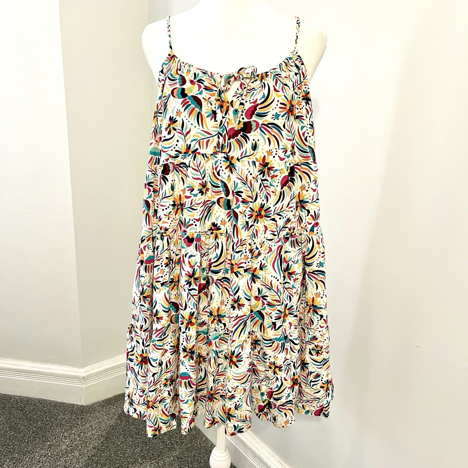 Ariat Fiesta Dress Womens Size Medium Floral Birds Halter Style Western Rodeo