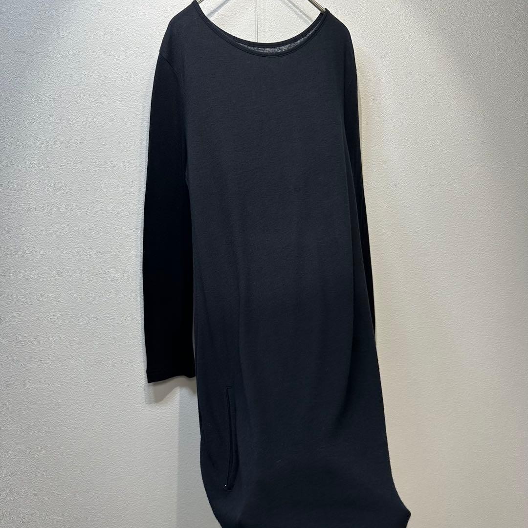 USED RARE, HIGH-QUALITY, UNIQUELY SHAPED CASHMERE FLARED LONG-SLEEVED KNIT DRE