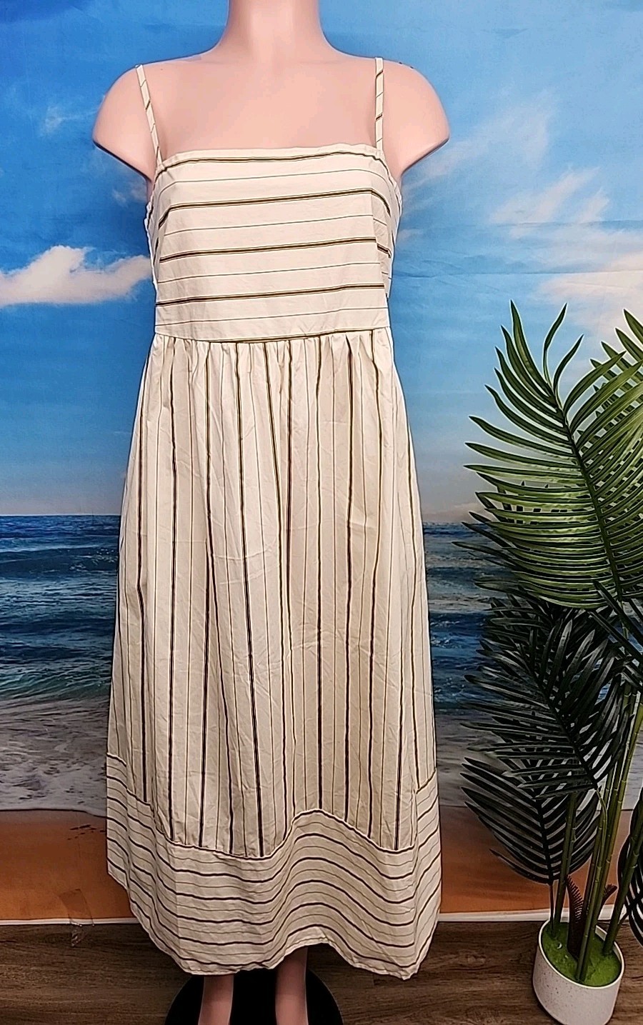NWT Cupshe Women’s Beige Brown Stripes Dress Size Large