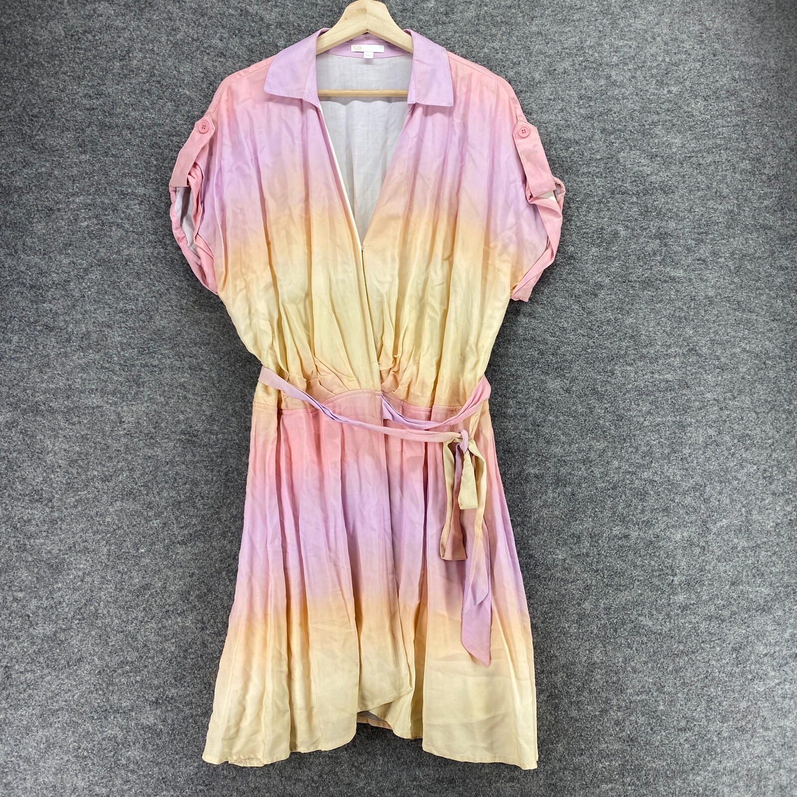 GB Wrap Dress Women L Pink Ombre Short Belted Collared Short Sleeve