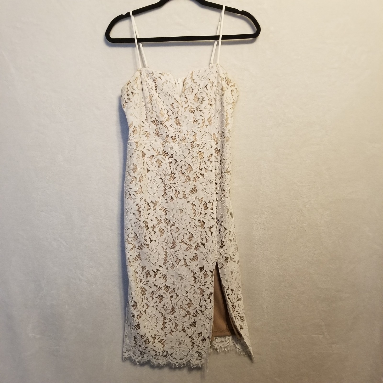 Lulus M Dress Knee Length White Lace Beige Lined Feminine Coquette Bridal Shower