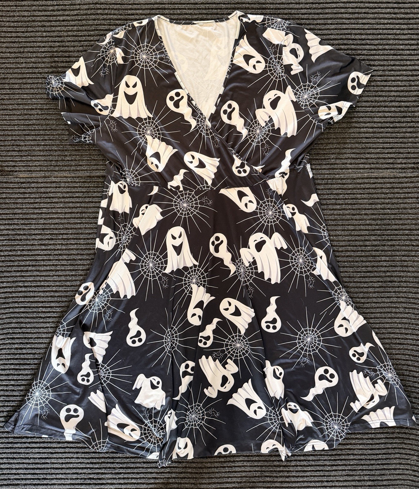 Halloween Ghost & Spiderweb Print Dress Size 6XL