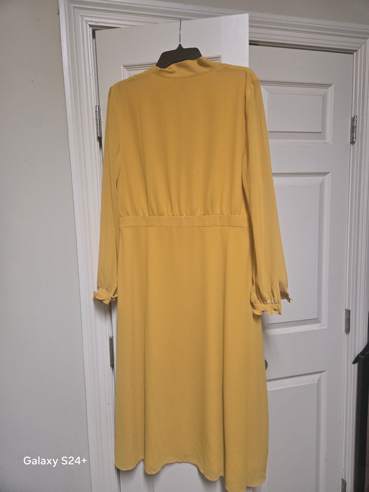 The Limited Golden Yellow Solid Shift Midi Dress V-Neck Long Sleeve Size 12