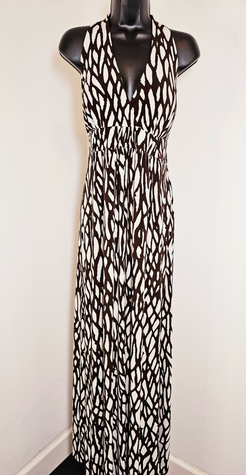 AGB Halter style maxi dress – Brown and White – SZ 14