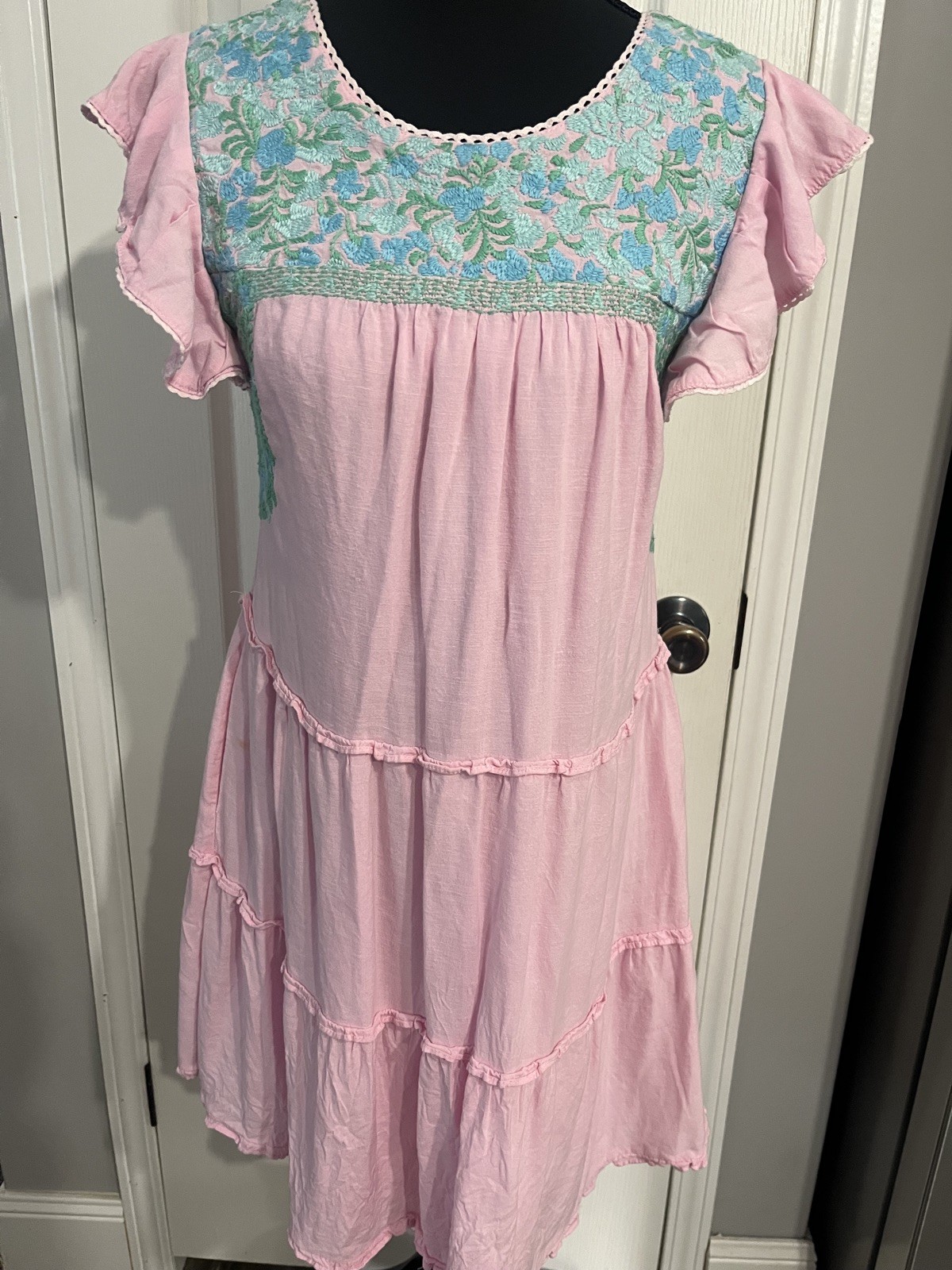 Vintage J Marie Embroidered Ruffeled Pink Dress XS