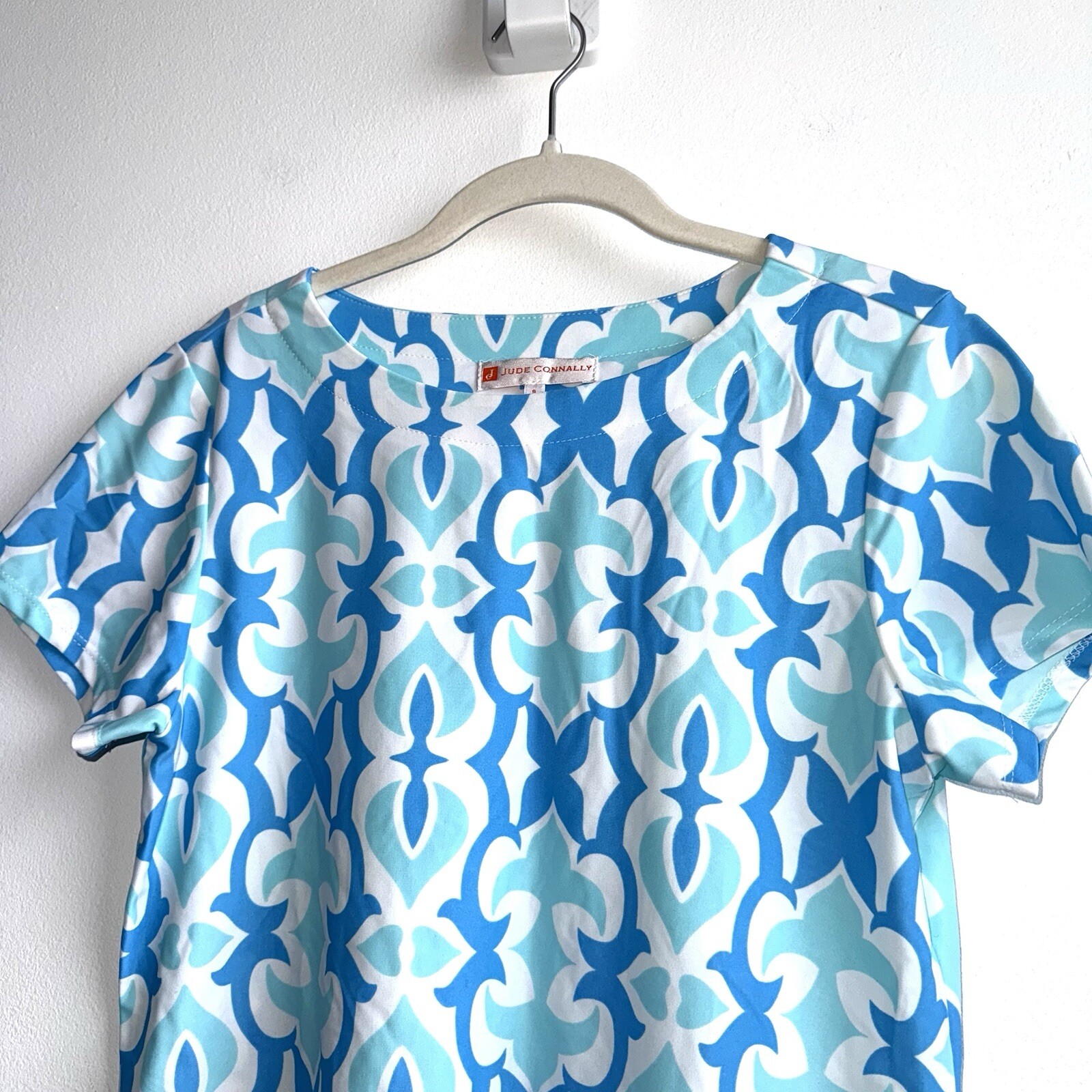 Jude Connally Dress Womens Size Small Blue White Stretch Short Sleeve Geometric