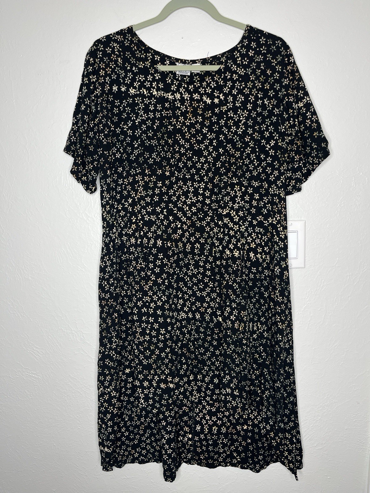 Piramide Clothing Company Boutique Lagenlook Floral Dress – Size S/M Boho Hippie