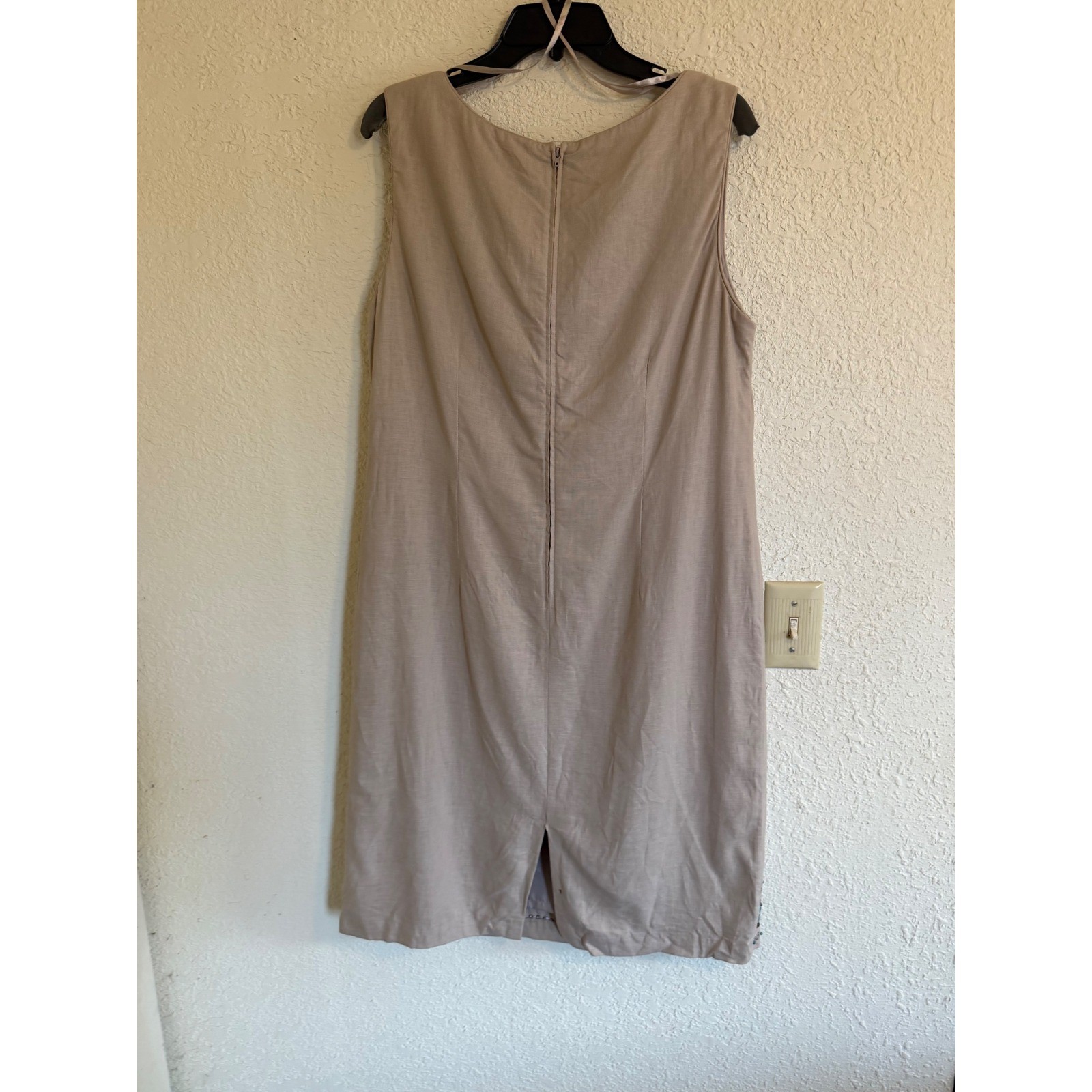 Sag Harbor Women Tan Linen Blend Embroidered Sheath Dress Sz 16 Sleeveless Boho
