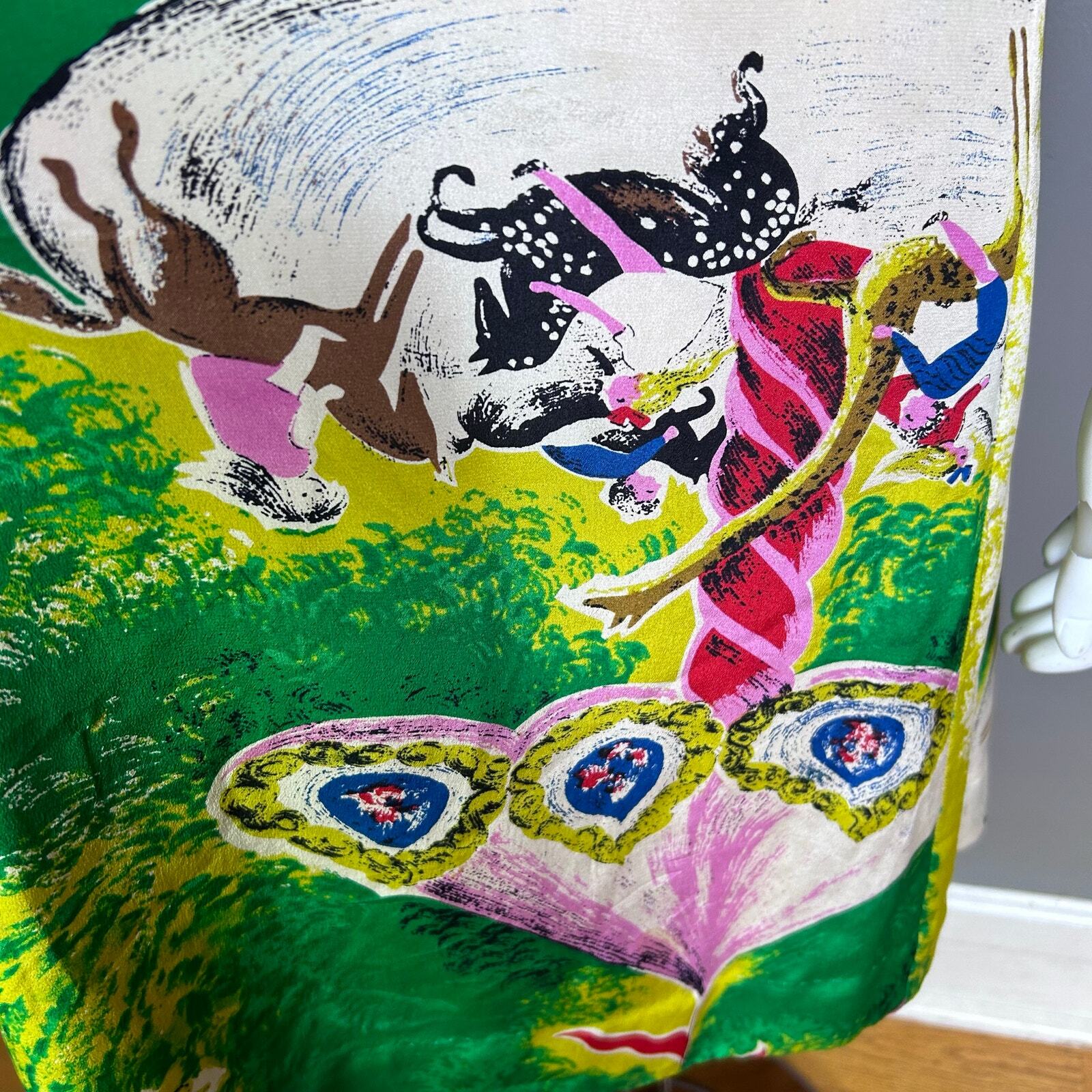 Moulinette Soeurs size 6 Whimsical graphic print carousel horses nature Paris