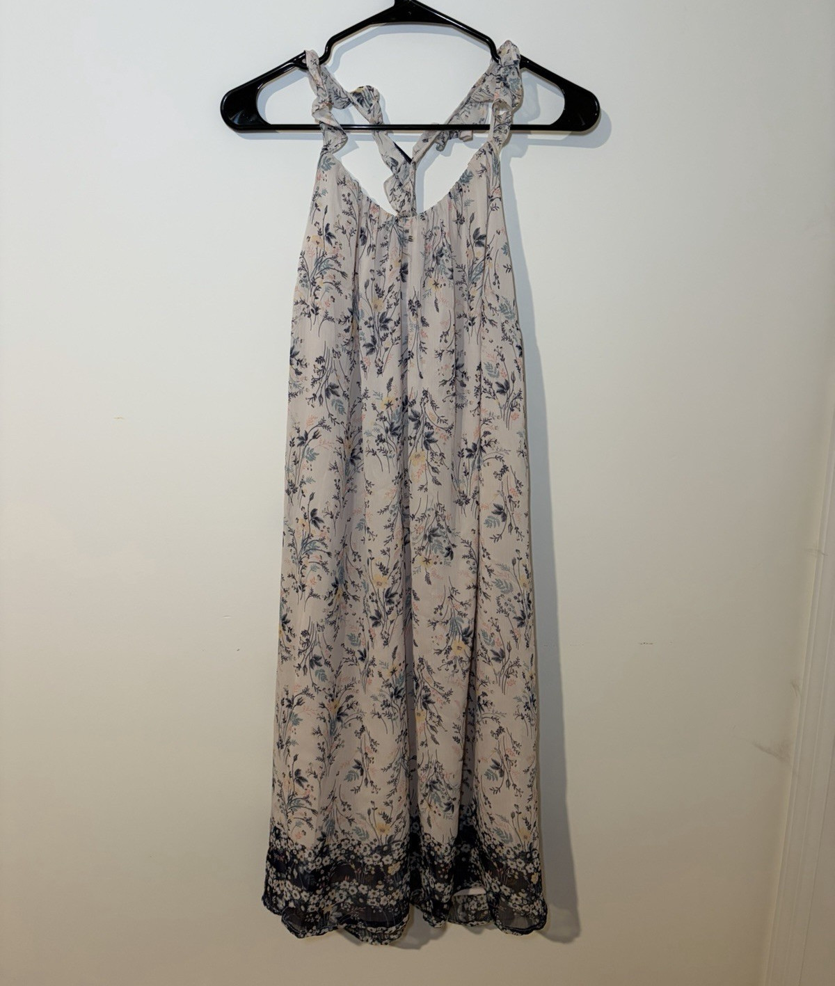 Motherhood Maternity Beige/Blue Floral Chiffon Maxi Dress M Lace Hem