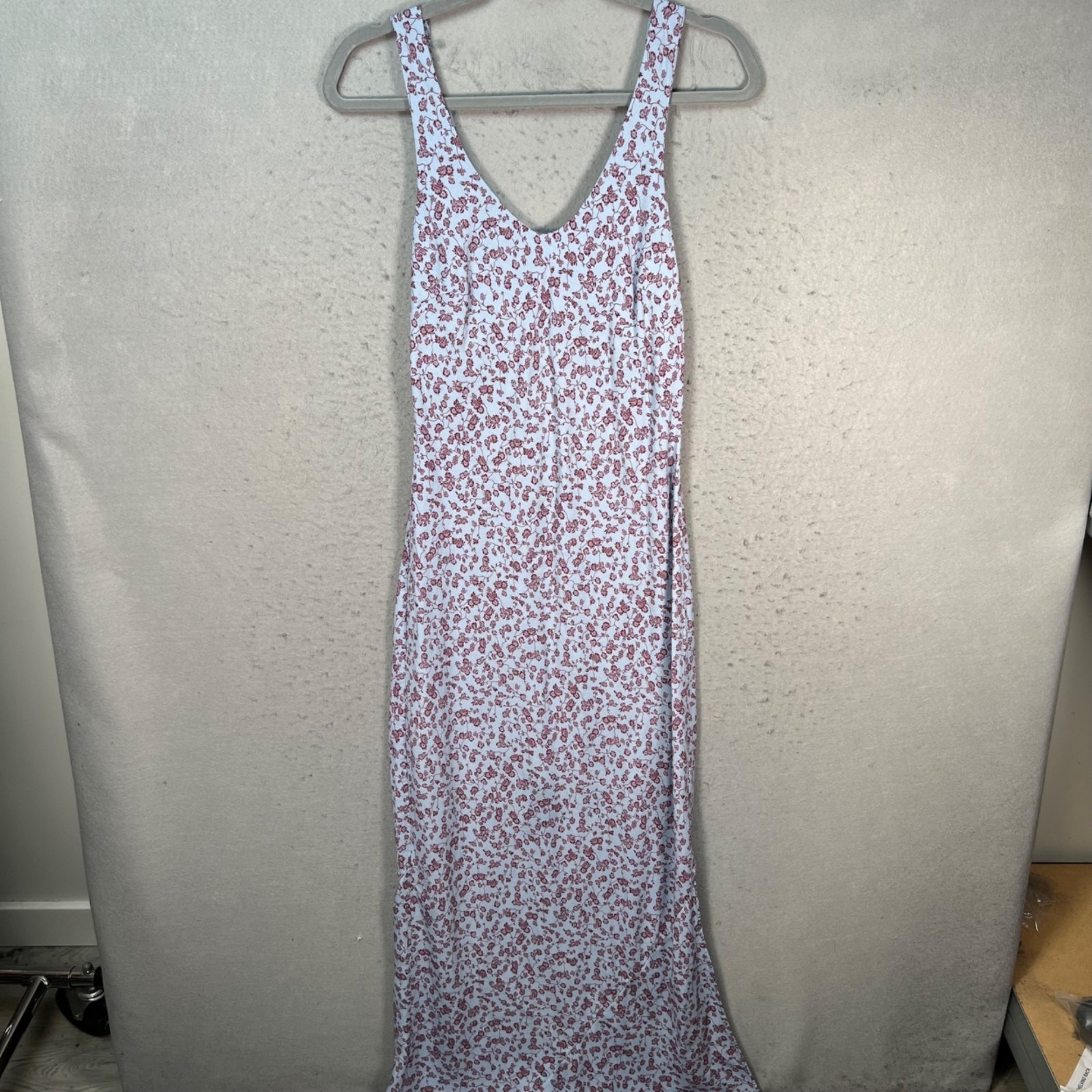 Faithfull The Brand Womens 4 Floral Sleeveless Maxi Dress Light Blue & Red