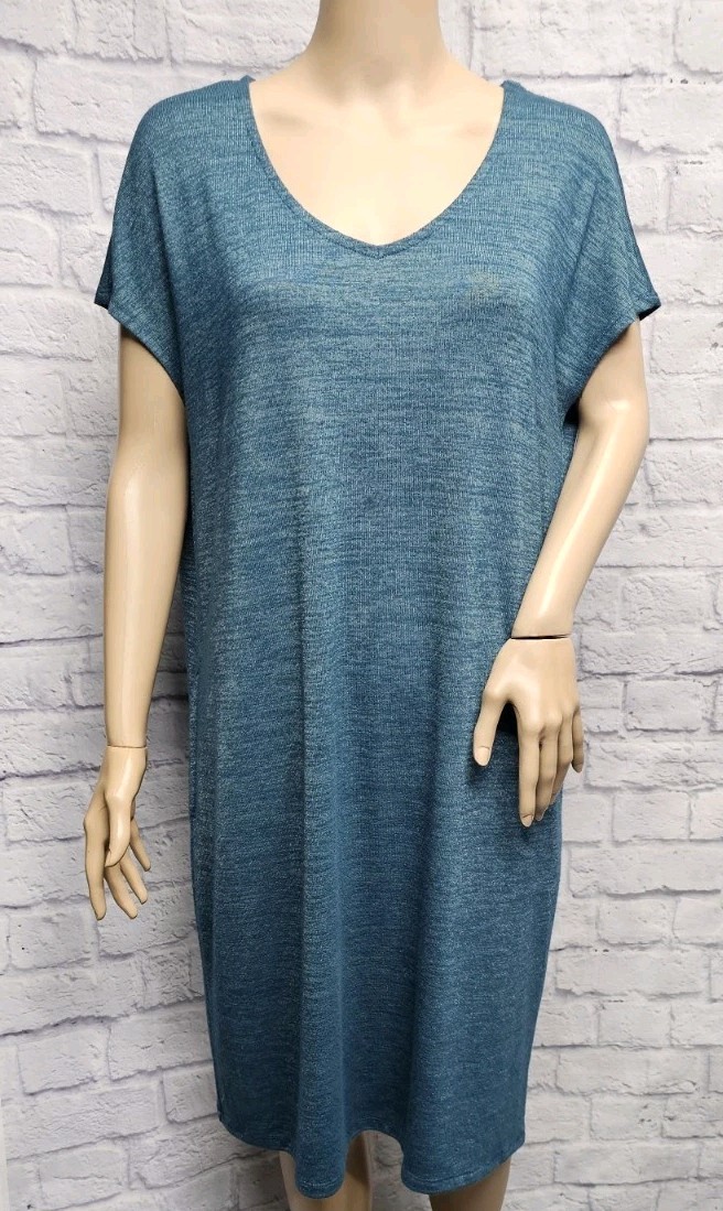 TIME AND TRUE M 8-10 V-NECK TEAL BLUE BOXY LIGHTWEIGHT KNIT POCKET SHIRT DRESS