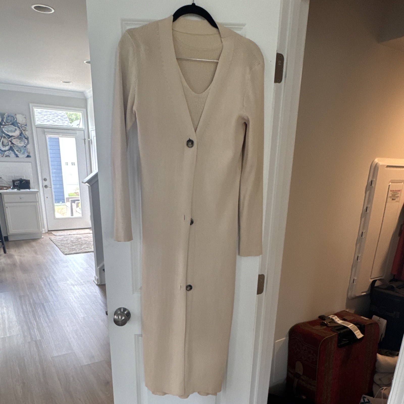 Beige Ribbed Knit Sweater Dress 2 pcs Women’s Size 8 Long Sleeve V-Neck Button