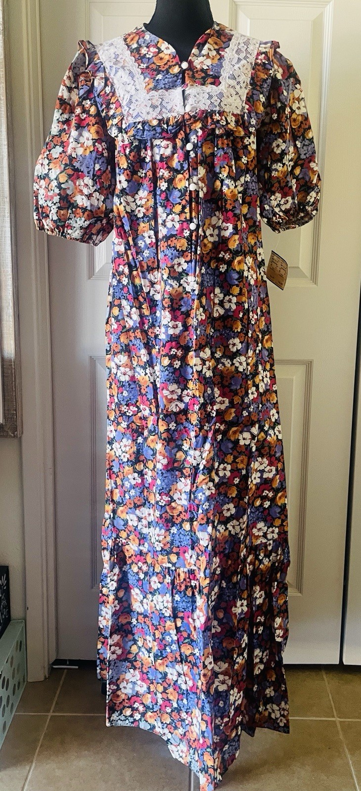 Sun Babies Liberty House | Vintage NWT Muumuu. Floral. Made in Hawaii. Size 10