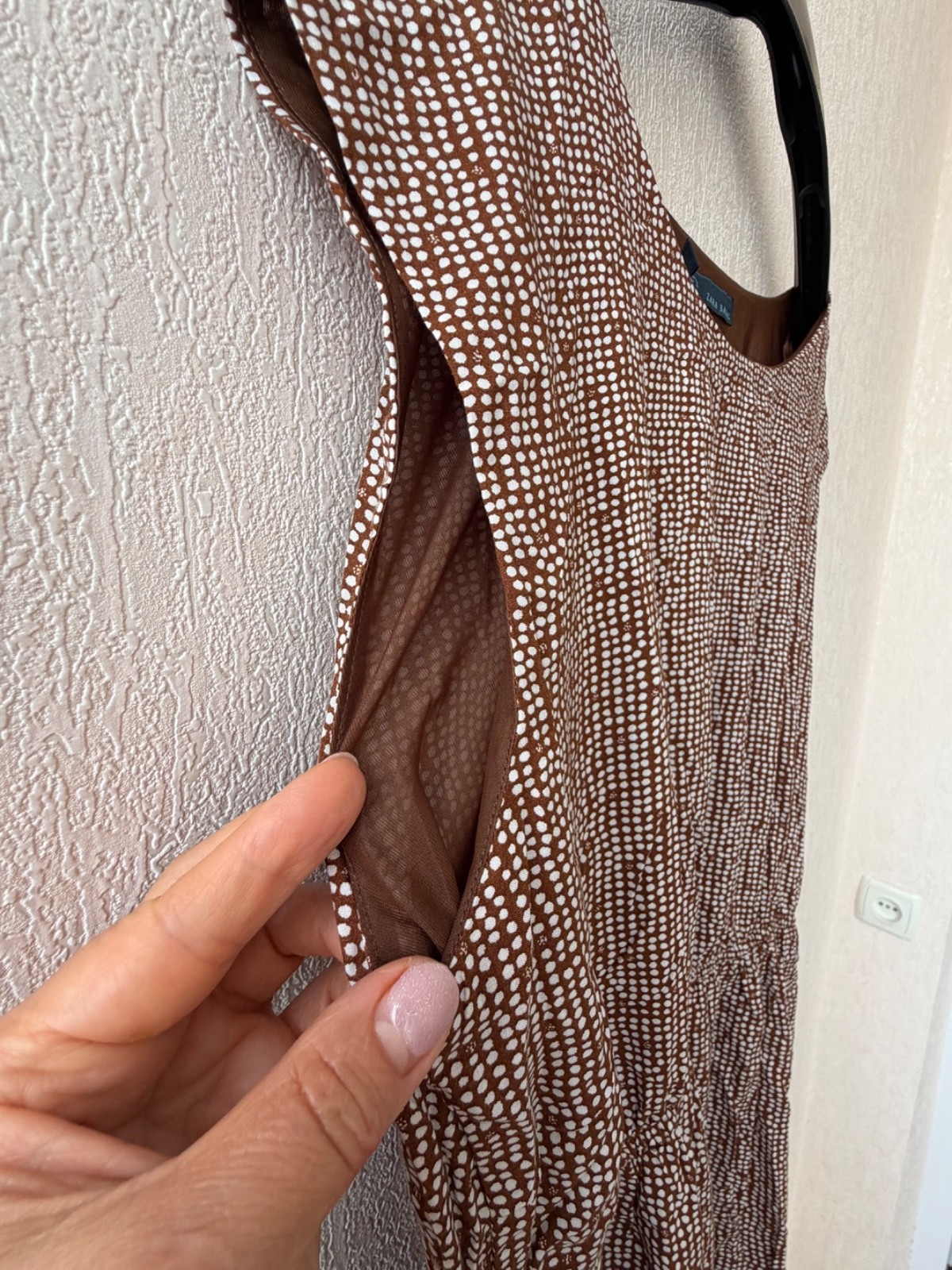Brand New Zara Basic Brown & White Geometric Dotted Sleeveless Dress – Size L