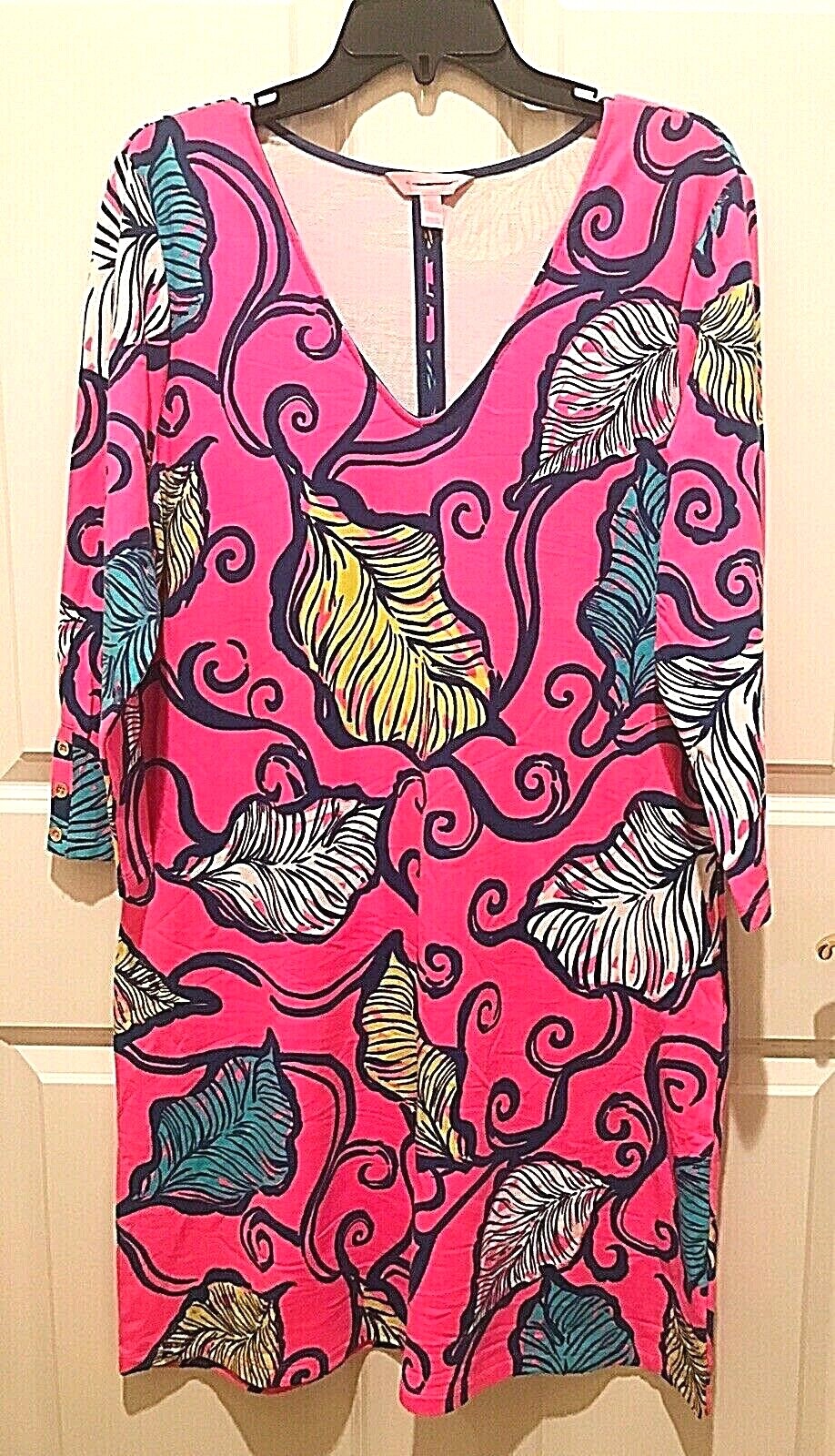 NWOT Lilly Pulitzer Clarke Soft Shift Dress XS Deep V Stretch in Pink Multi