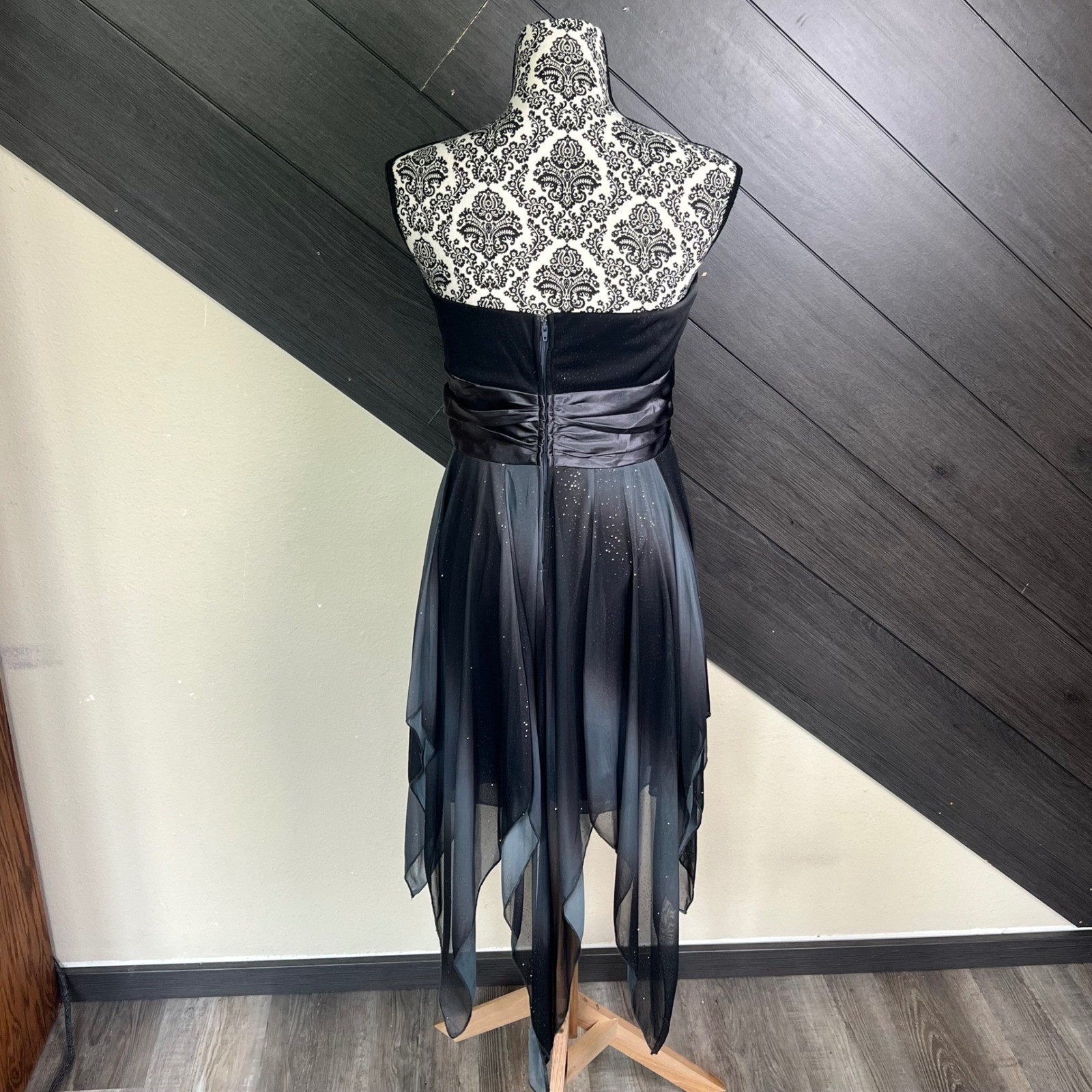Deb Size 11 Women’s Strapless Handkerchief Hem Cocktail Dress Black Glitter Y2K
