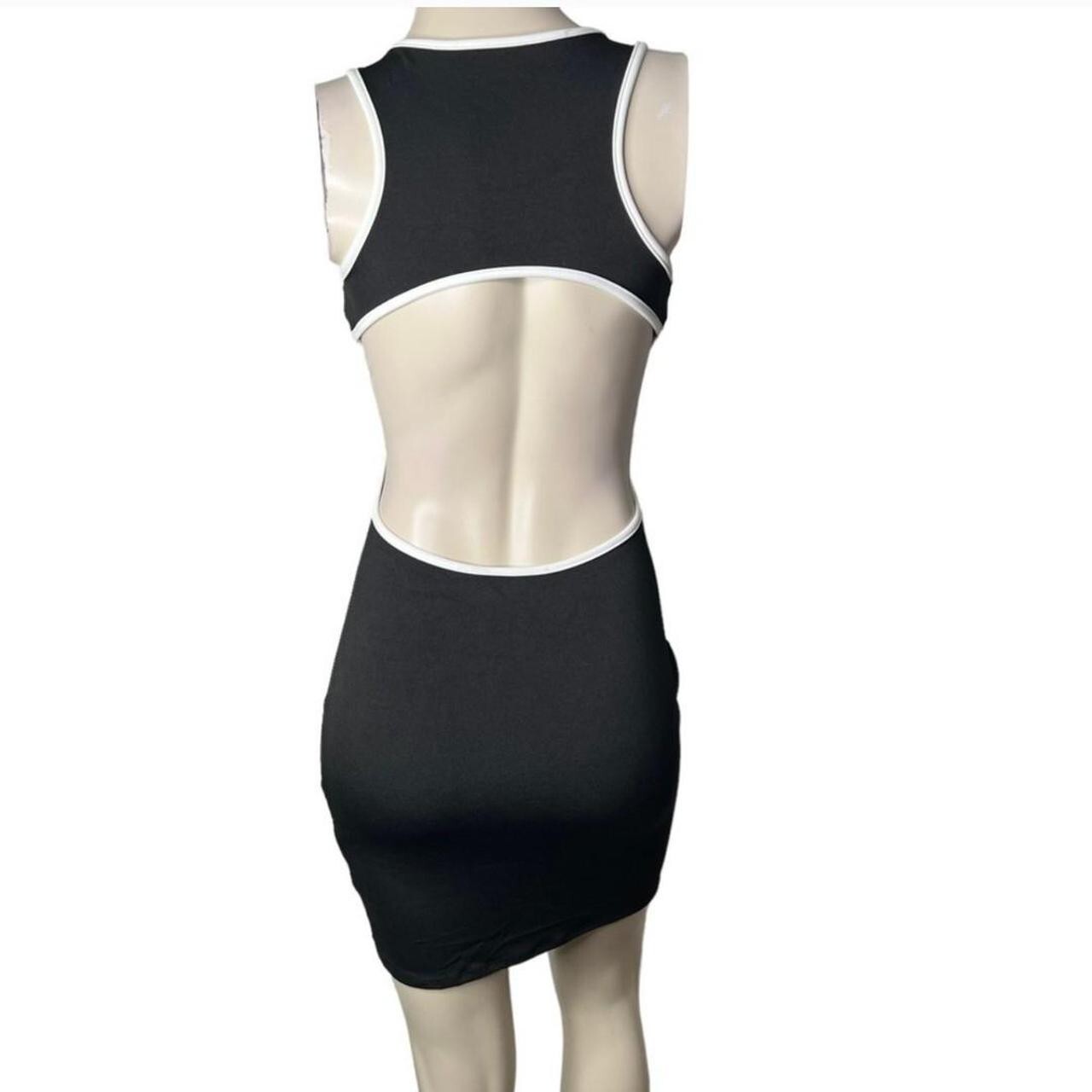 🆕Black & White Trim Cut Out Open Back Stretch Fashion Bodycon Mini Dress~Size S